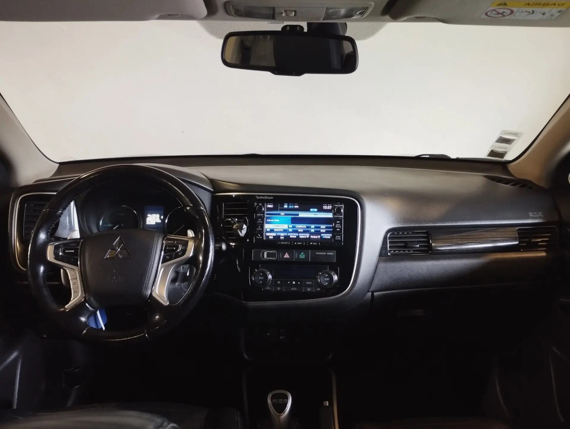 Mitsubishi Outlander 2.0 PHEV Instyle Navi 7