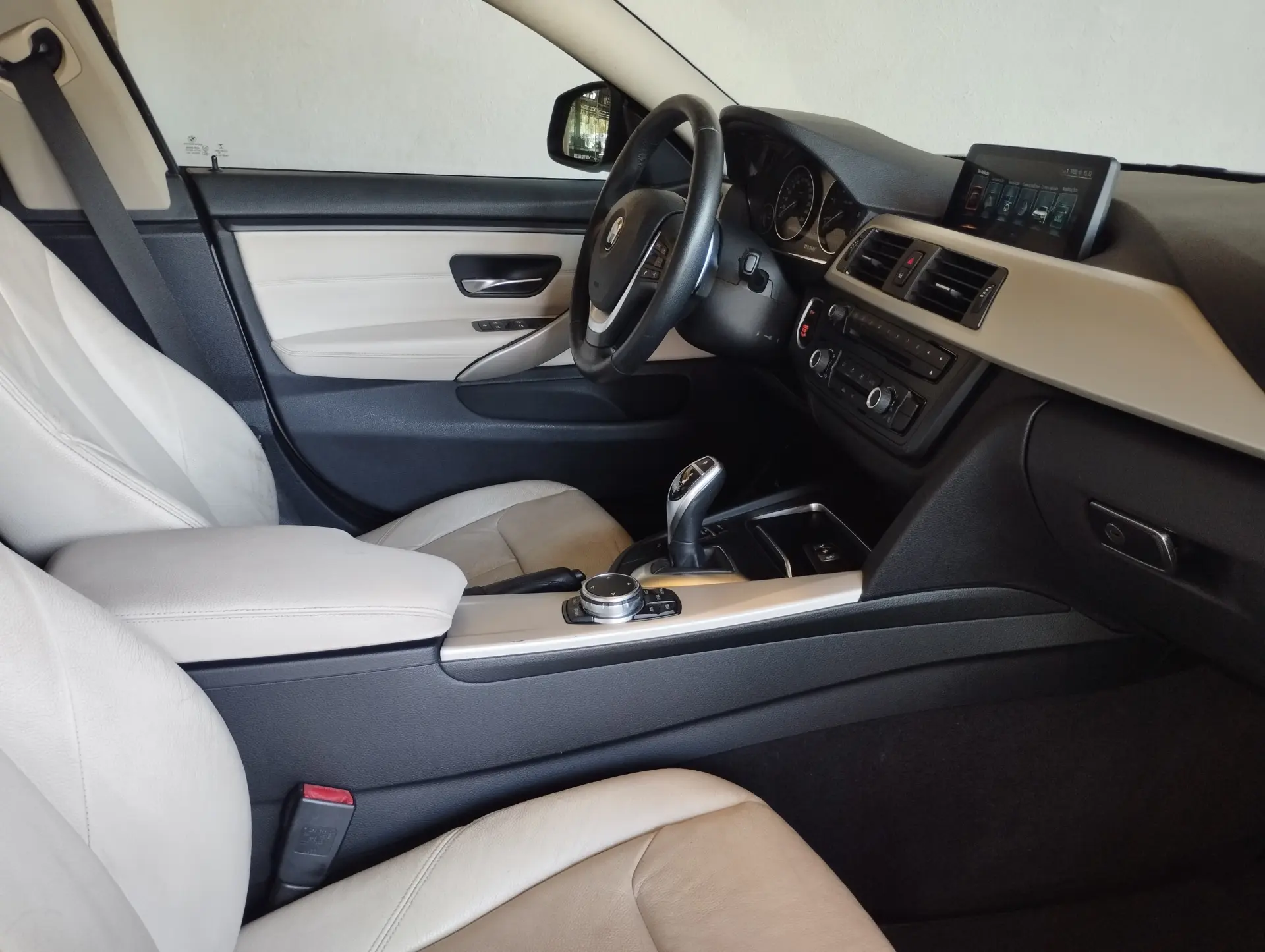 BMW 425 Gran Coupé Luxury Line 8