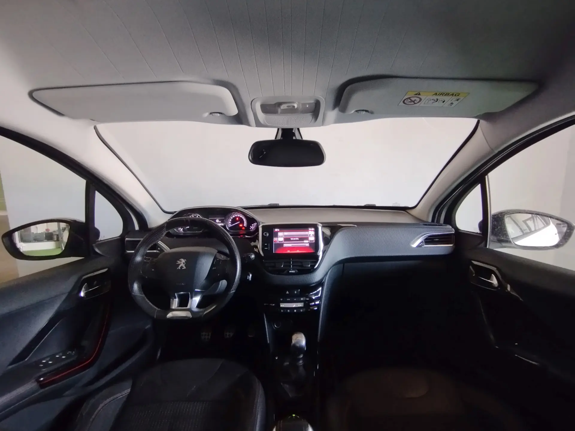 Peugeot 2008 1.2 PureTech GT Line 10