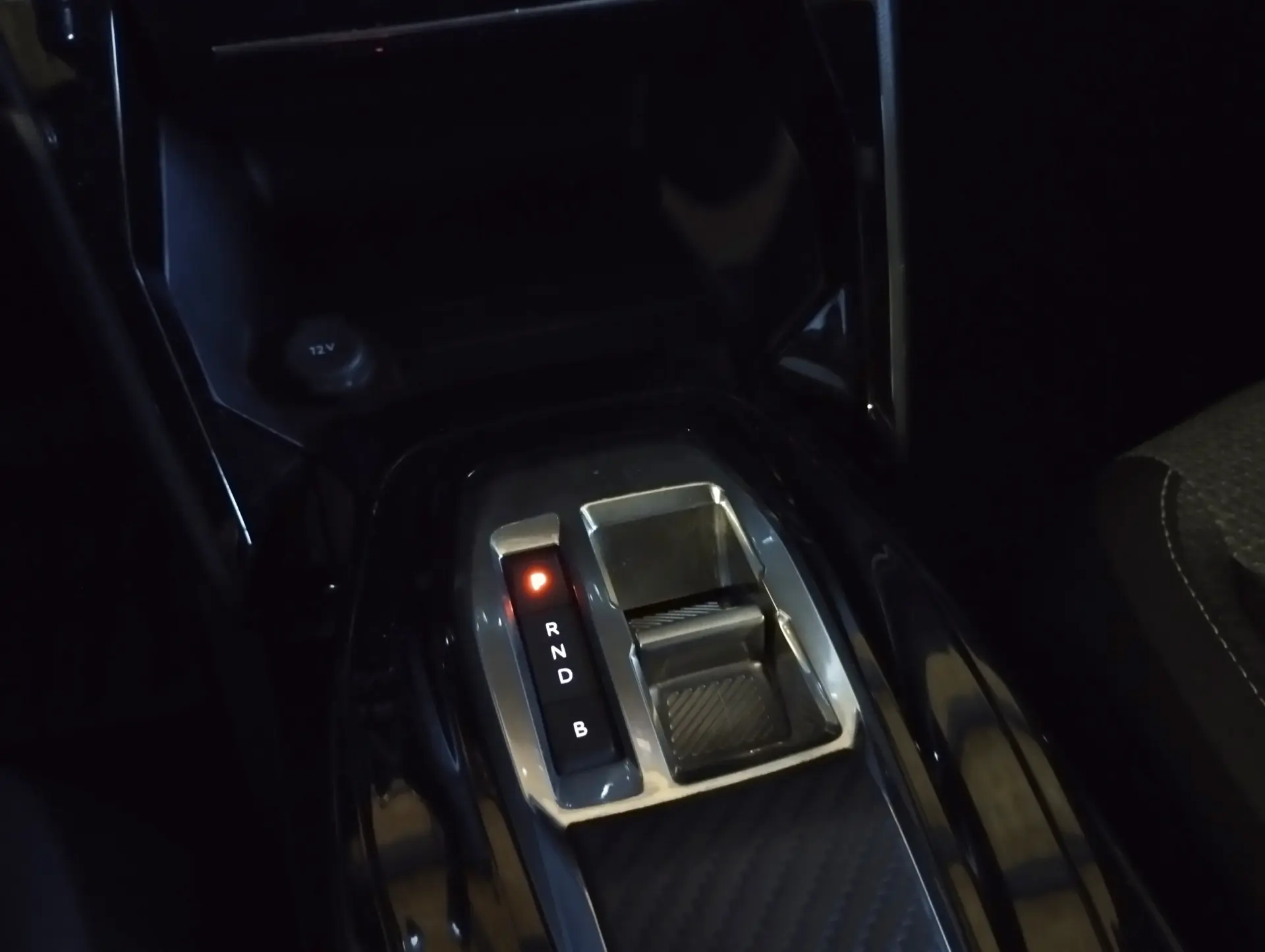 Peugeot 2008 e-2008 50 kWh Allure 21