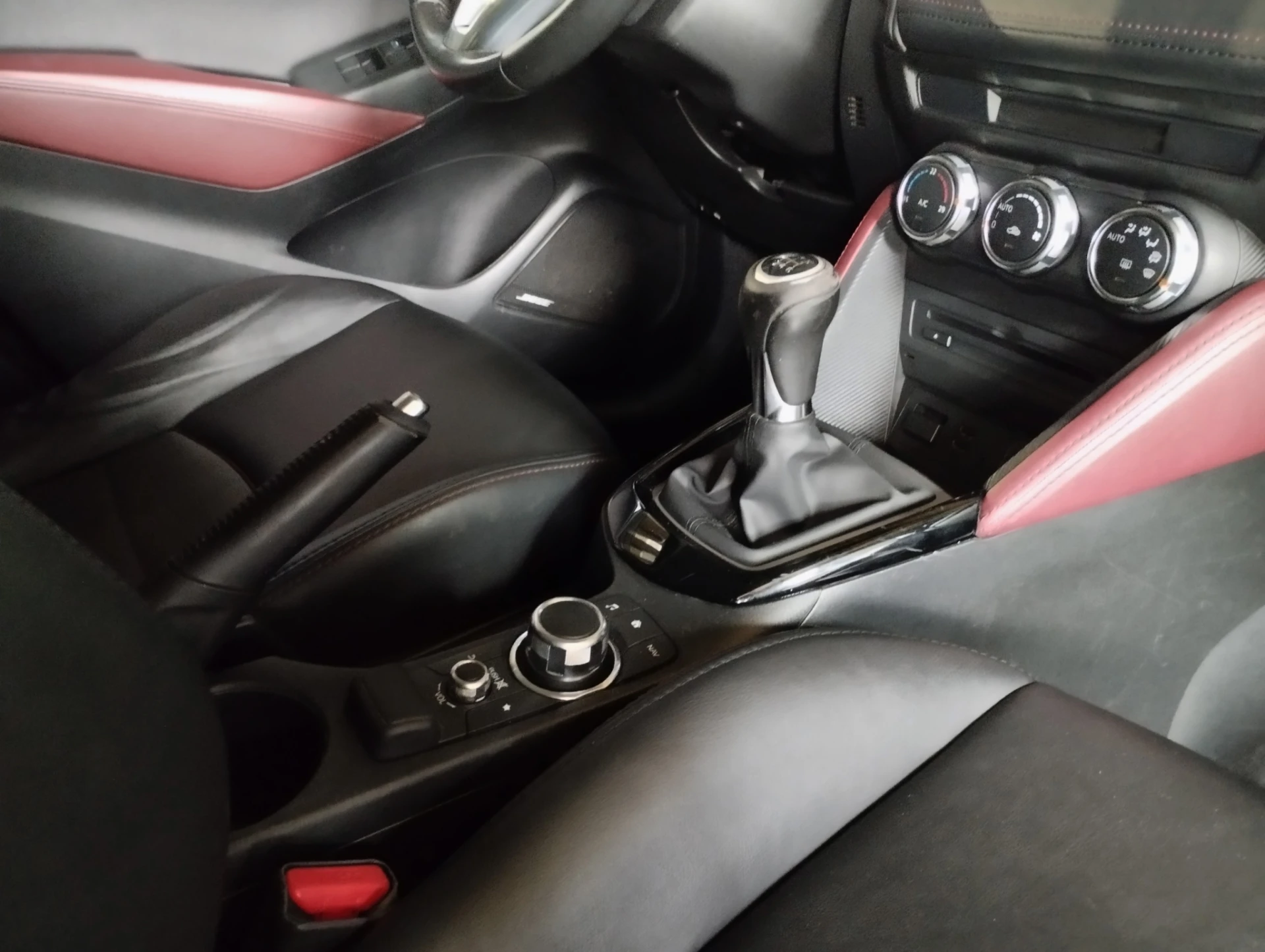 Mazda CX-3 1.5 Sky.Evolve Navi 16