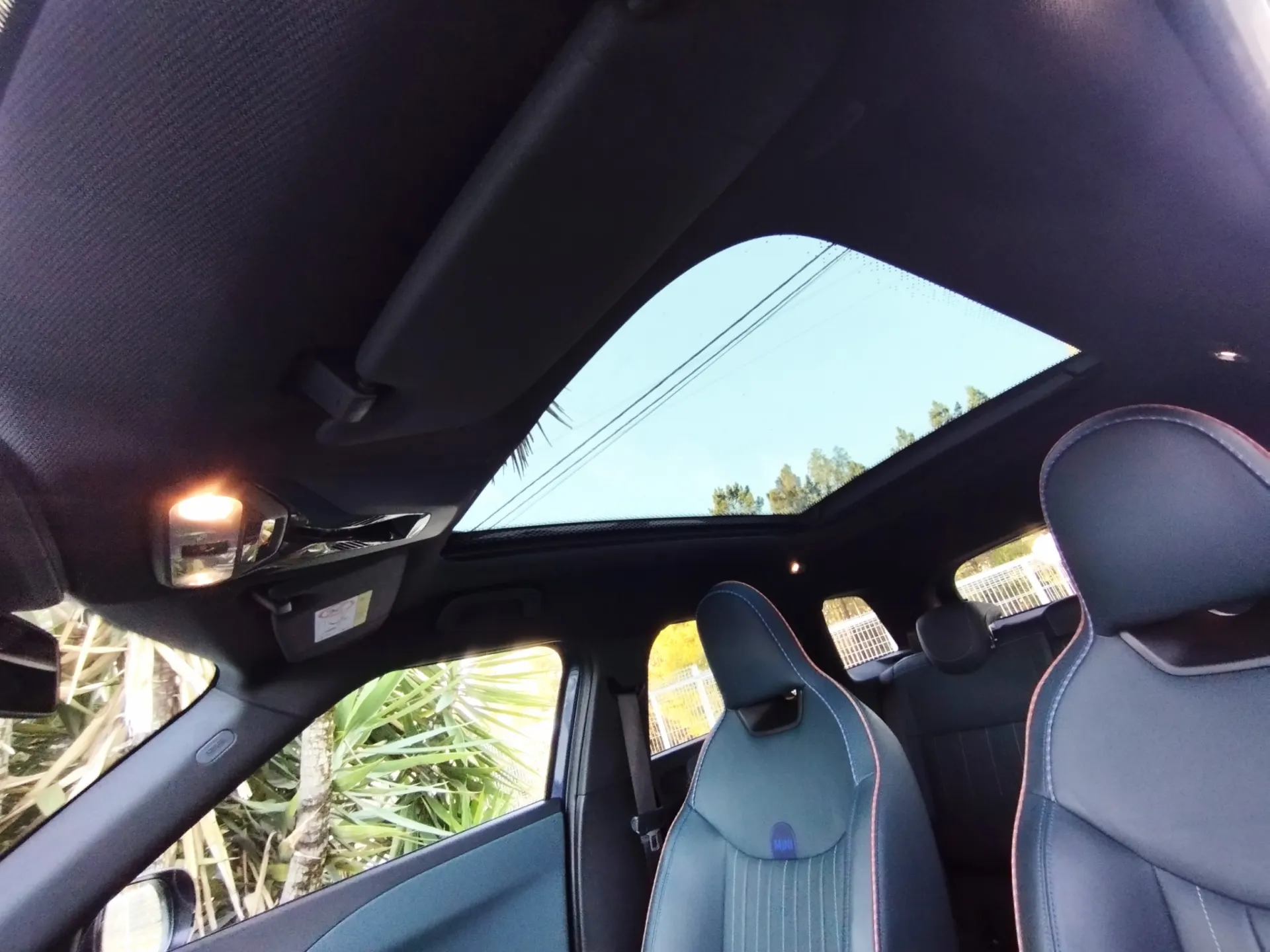 MINI Aceman SE Favoured M 25