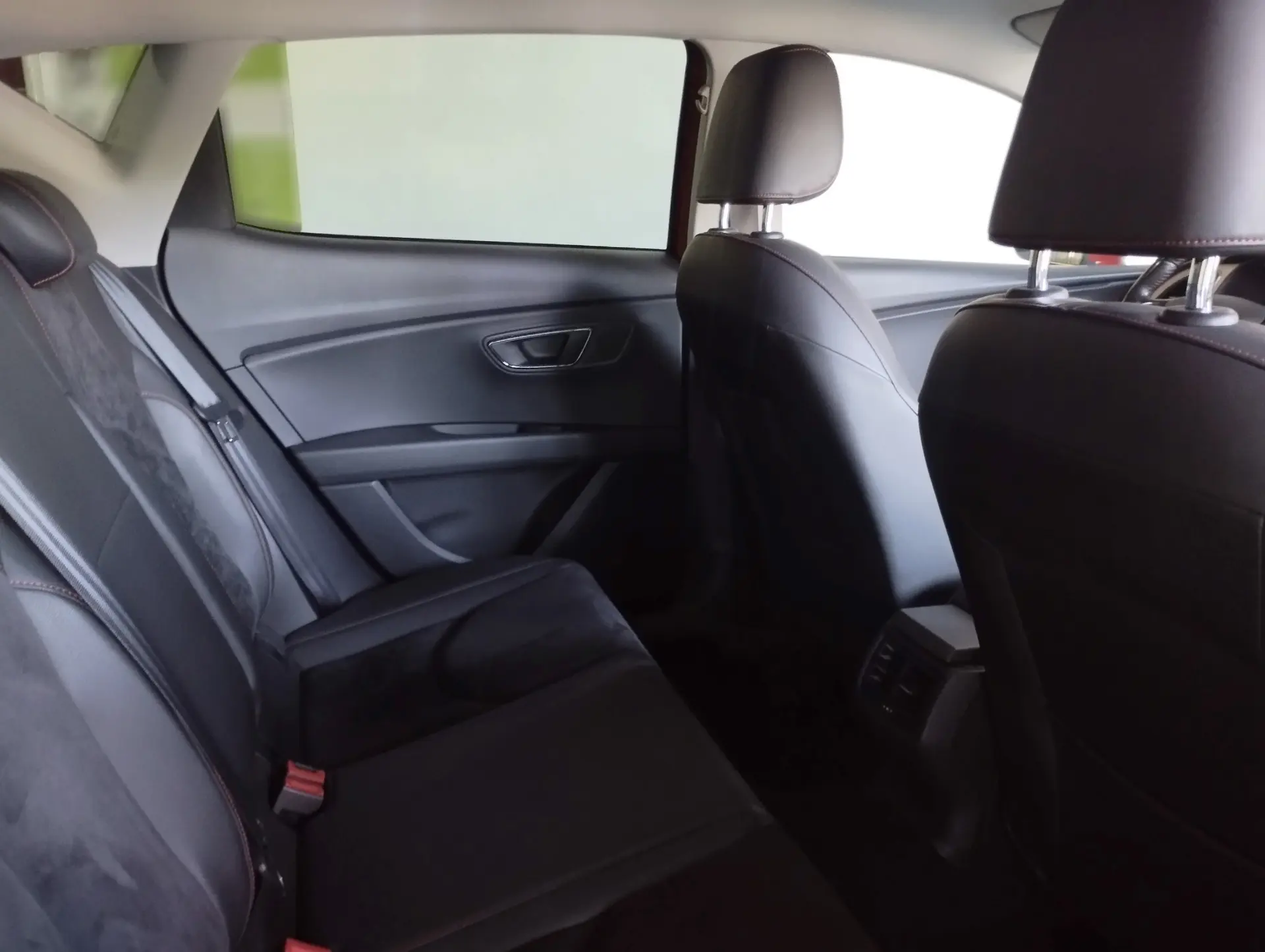 SEAT Leon 1.4 TSI FR 120CV 9