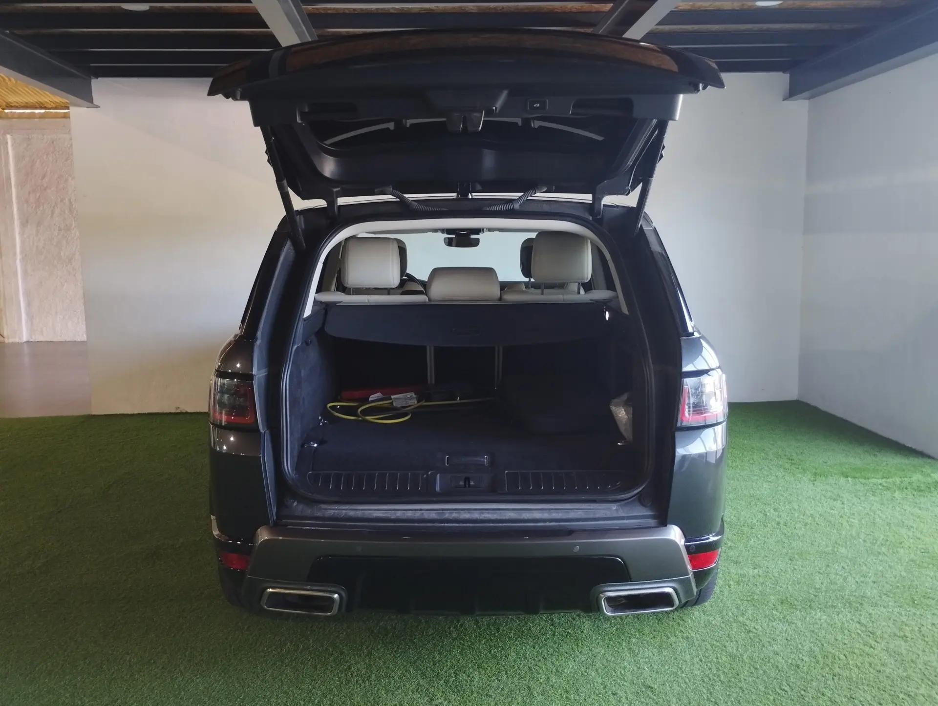 Land Rover Range Rover Sport P400e HSE Plug-In 5