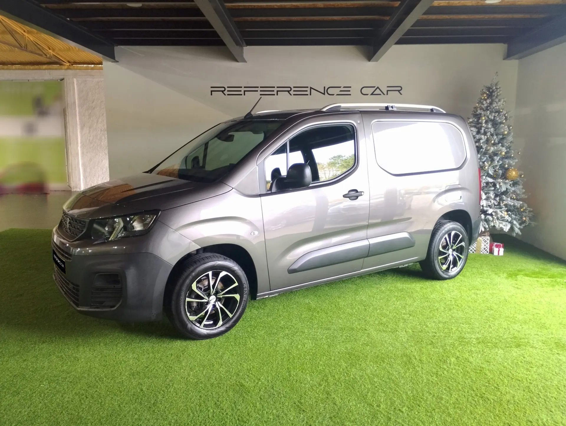 Peugeot Partner 1.5 Blue-HDI Premiun 3Lug 6