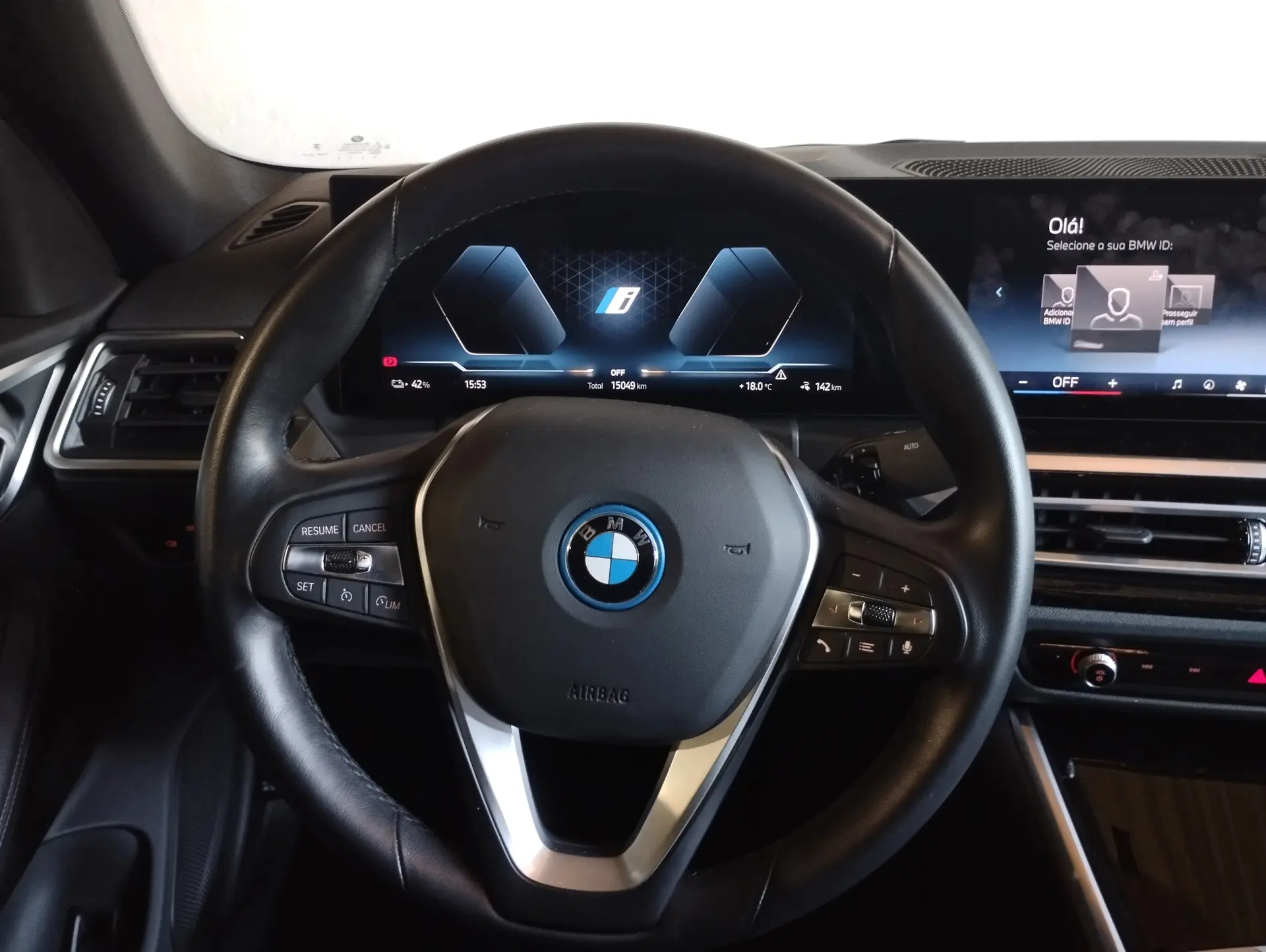 BMW i4 eDrive 35 12