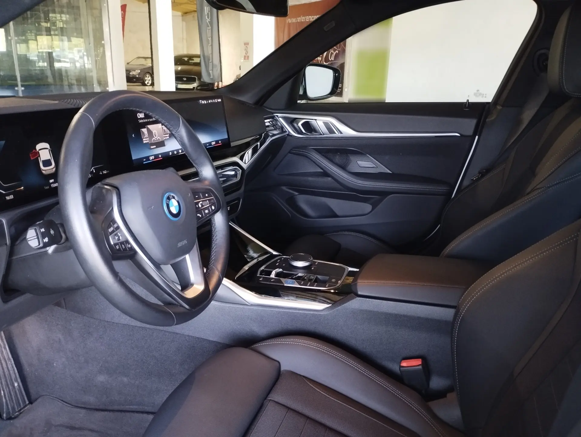 BMW i4 eDrive 35 13