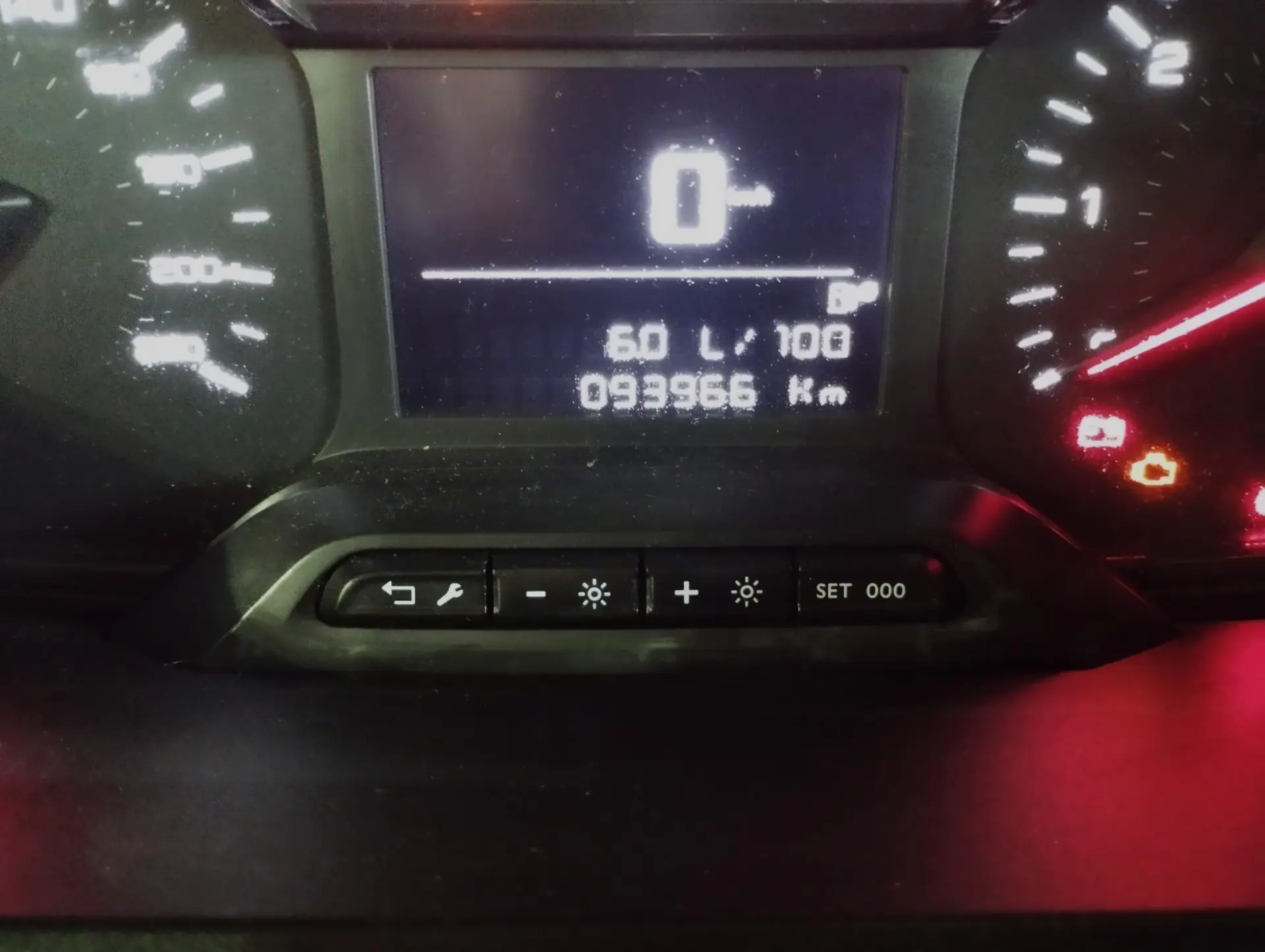 Peugeot Partner 1.5 Blue-HDI Premiun 3Lug 12