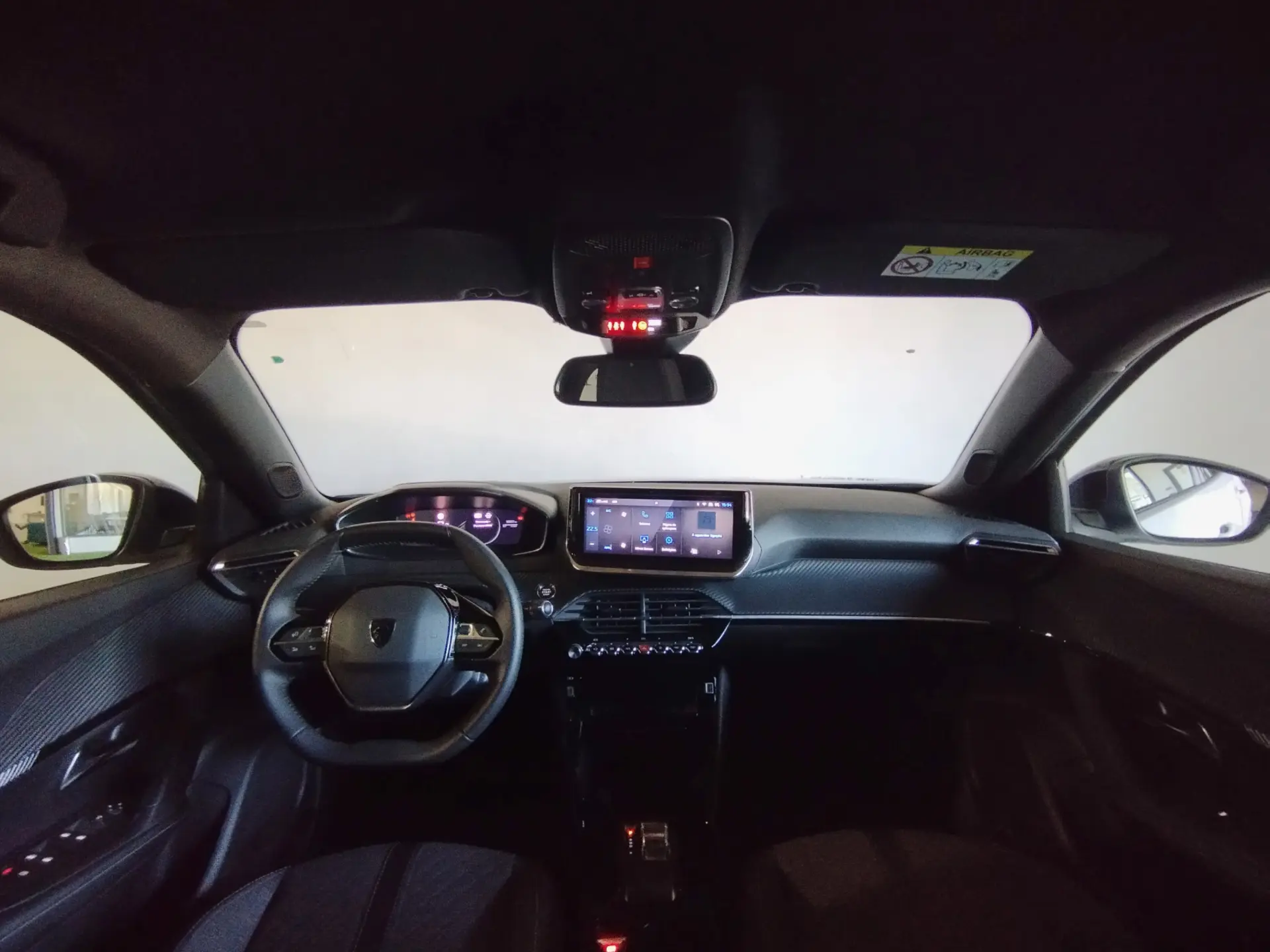 Peugeot 2008 e-2008 50 kWh Allure 10