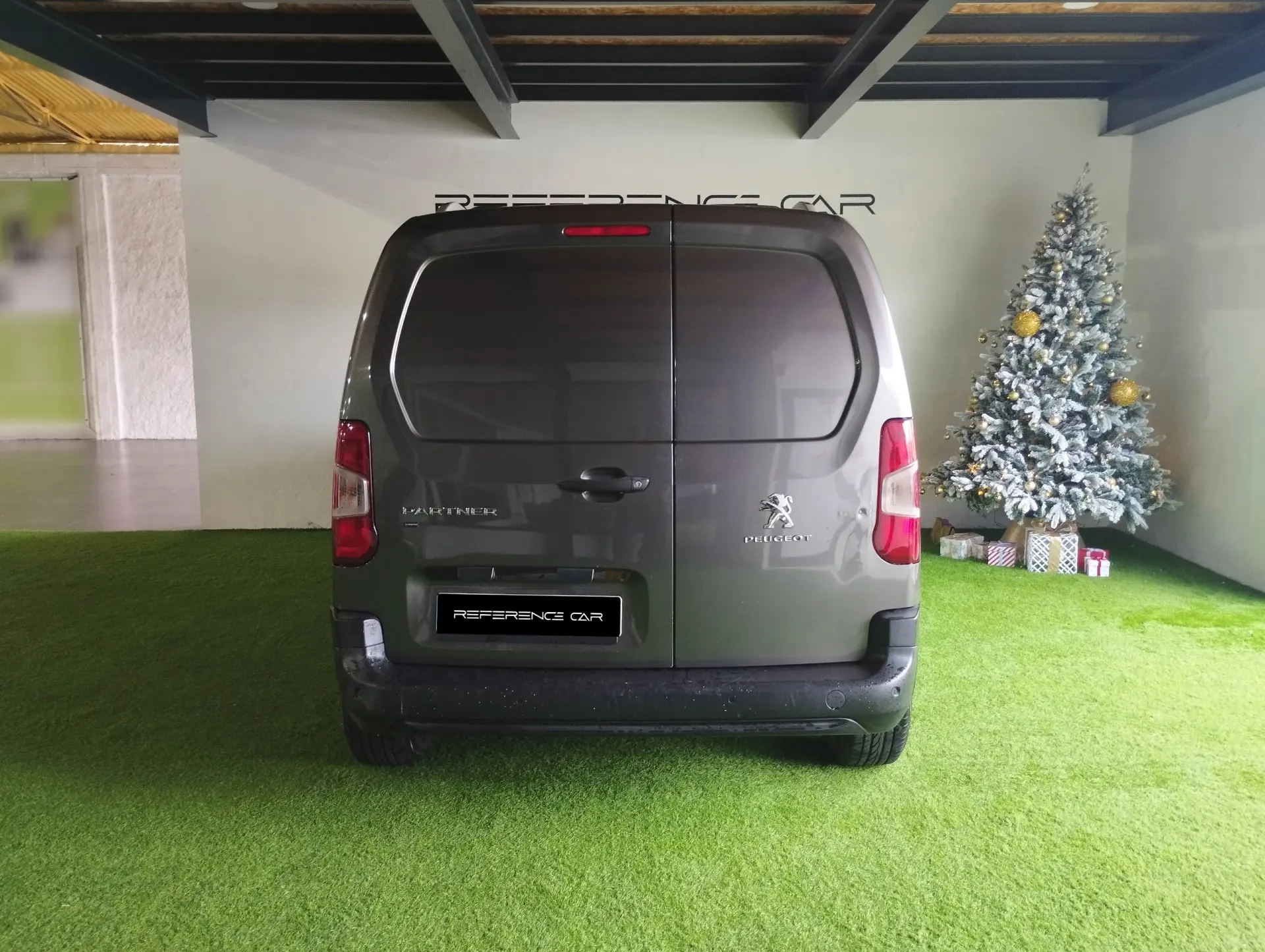 Peugeot Partner 1.5 Blue-HDI Premiun 3Lug 4