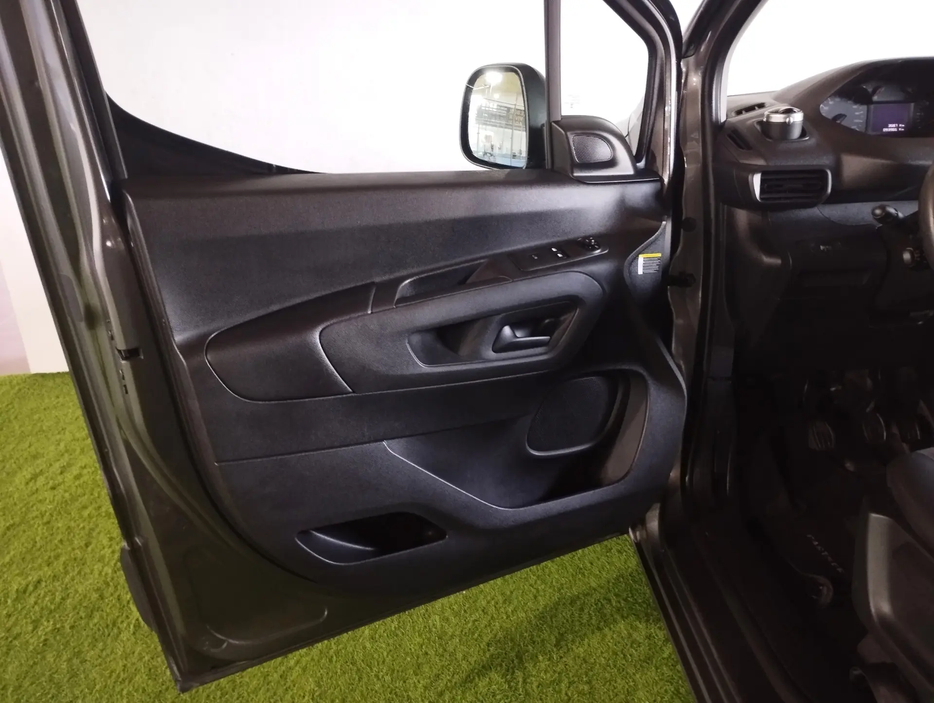 Peugeot Partner 1.5 Blue-HDI Premiun 3Lug 20