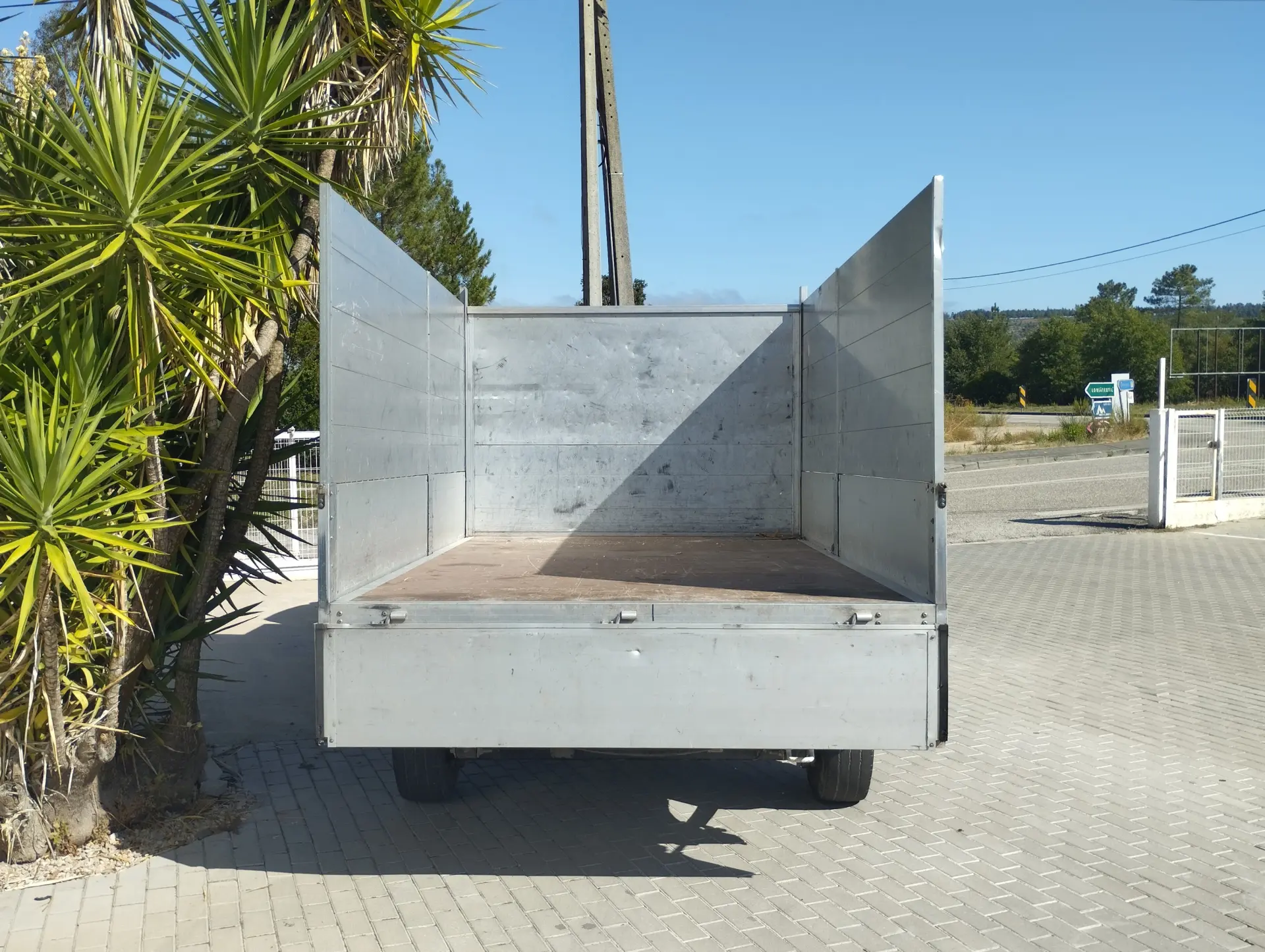 Peugeot Boxer 2.2 BLUE HDI ( CX CARGA BASCULANTE TRASEIRA) 5