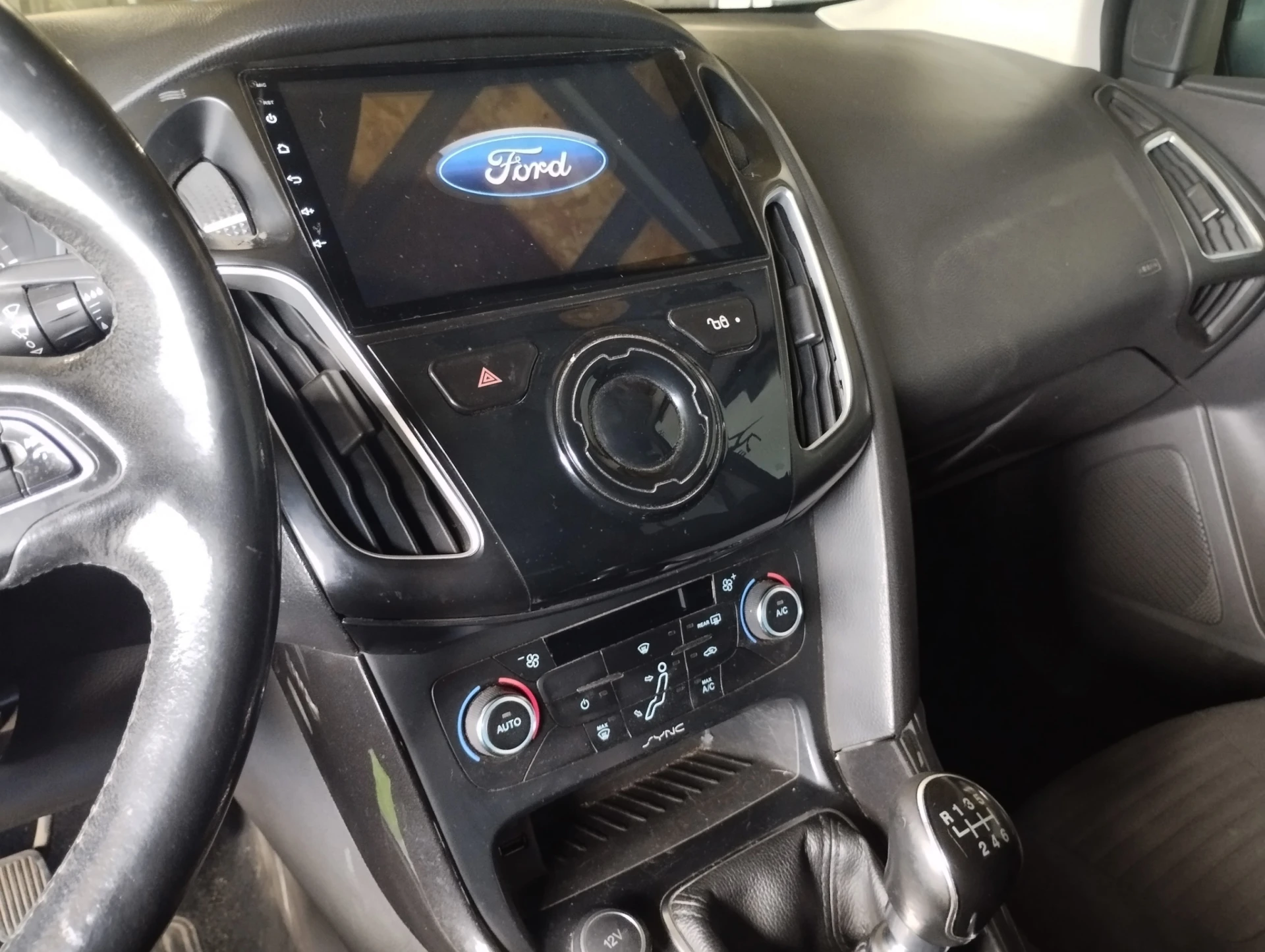 Ford Focus 1.5 TDCi Titanium 16