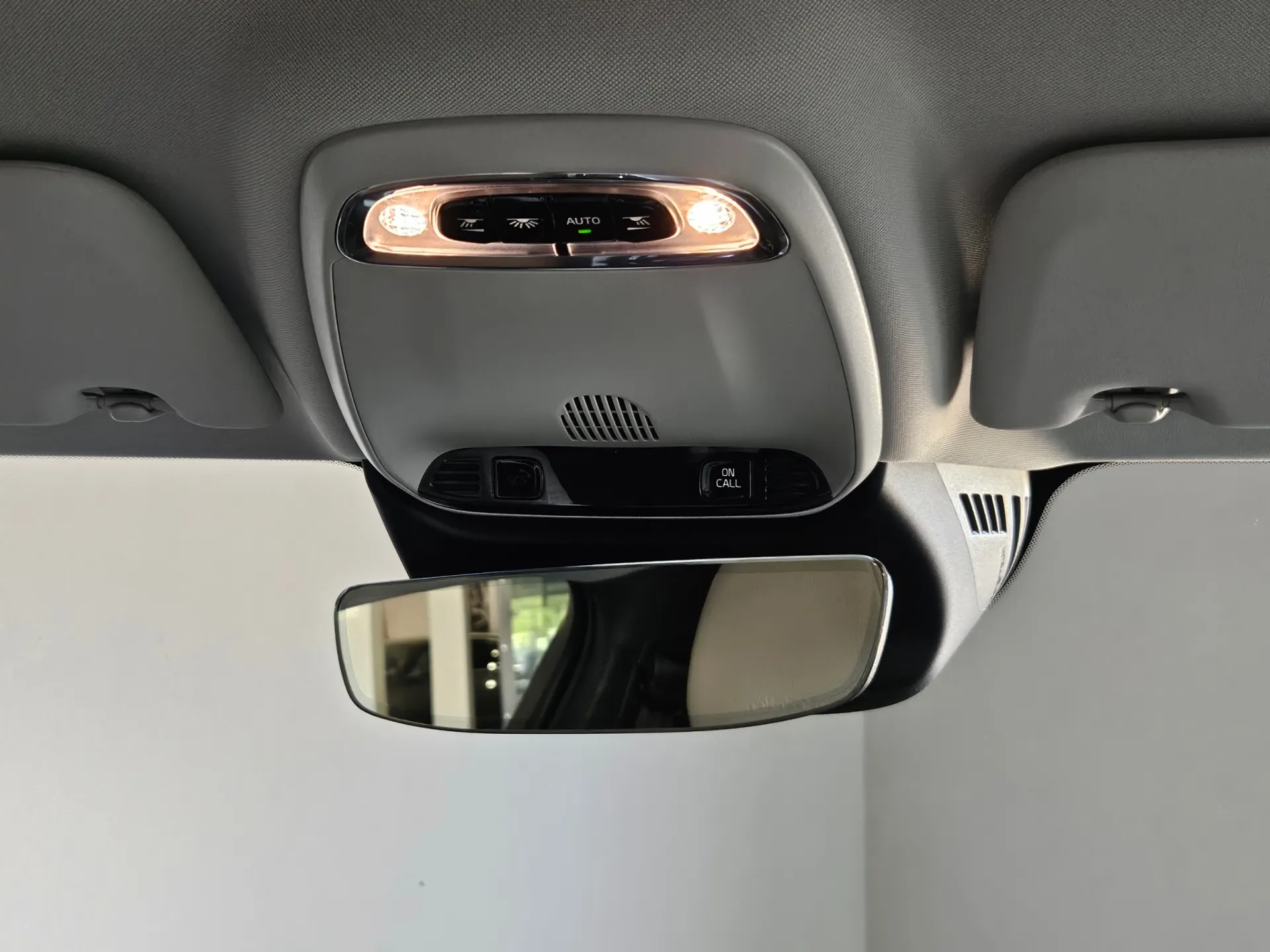 Volvo V60 2.0 D4 Inscription Geartronic 18