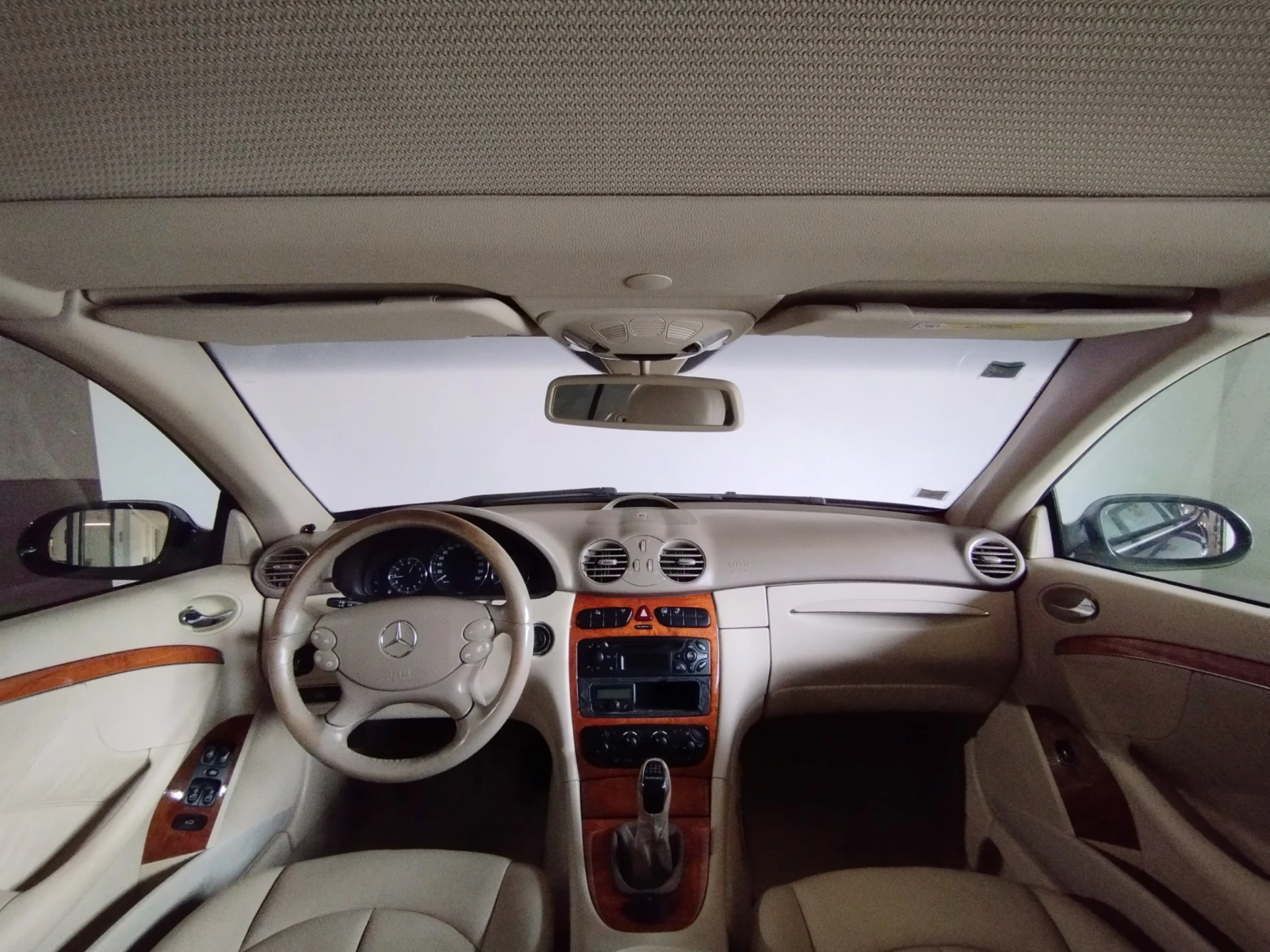 Mercedes-Benz CLK 200 10