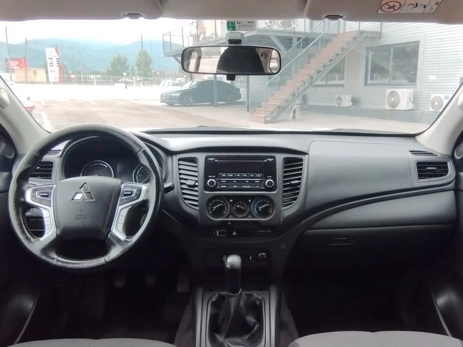 Mitsubishi L200 2.3 DI-D Space Cab Invite 4WD 7