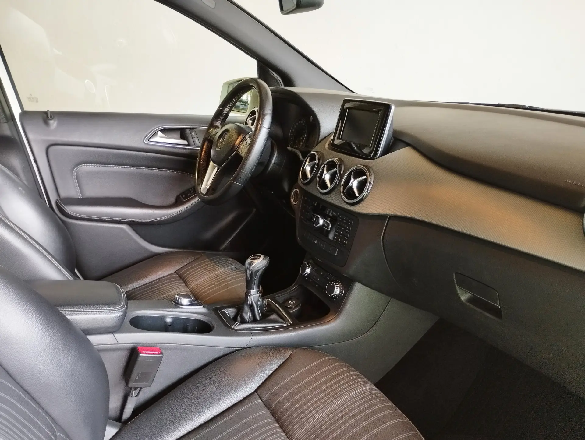 Mercedes-Benz B 180 CDI 8