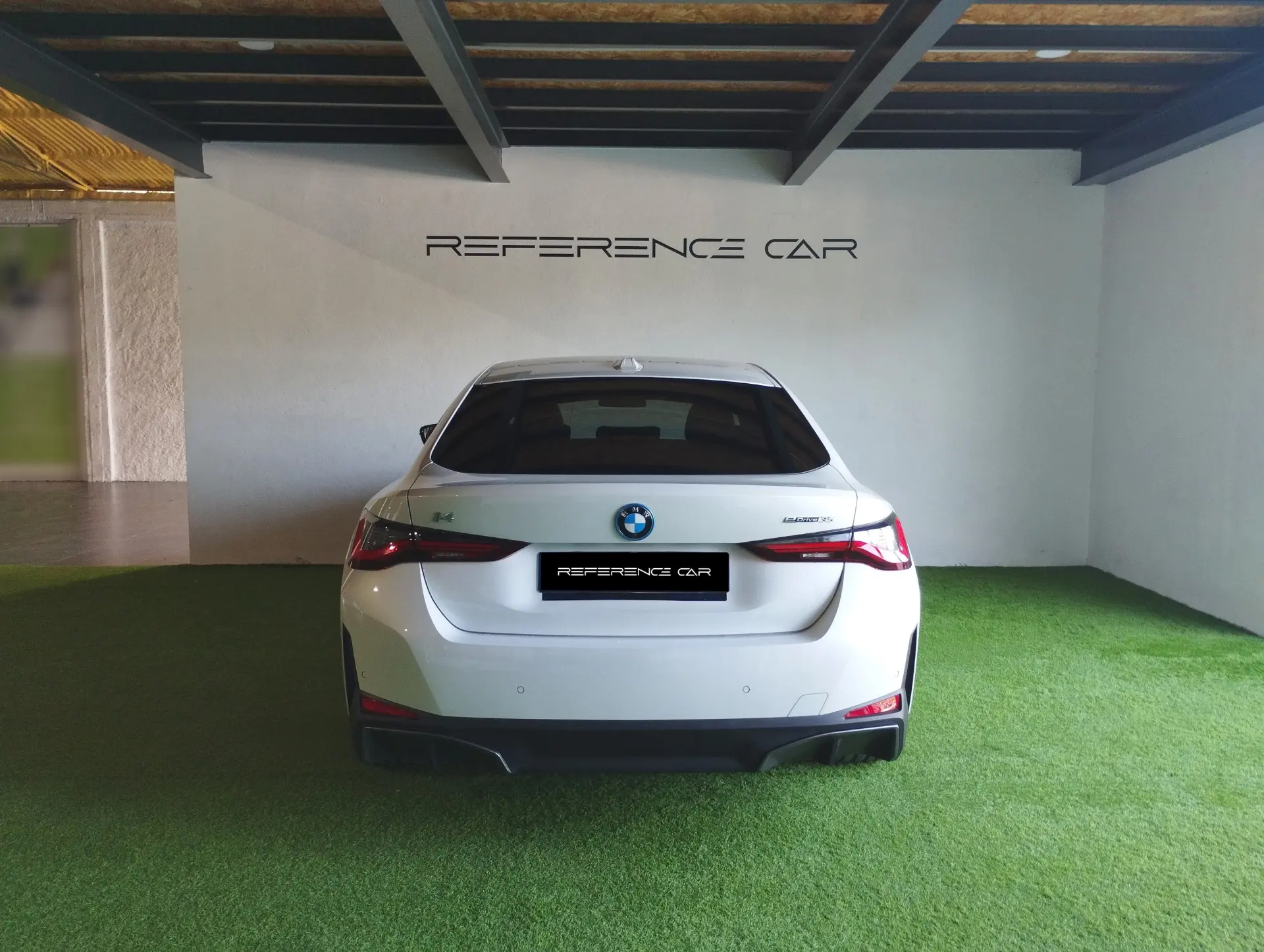 BMW i4 eDrive 35 4