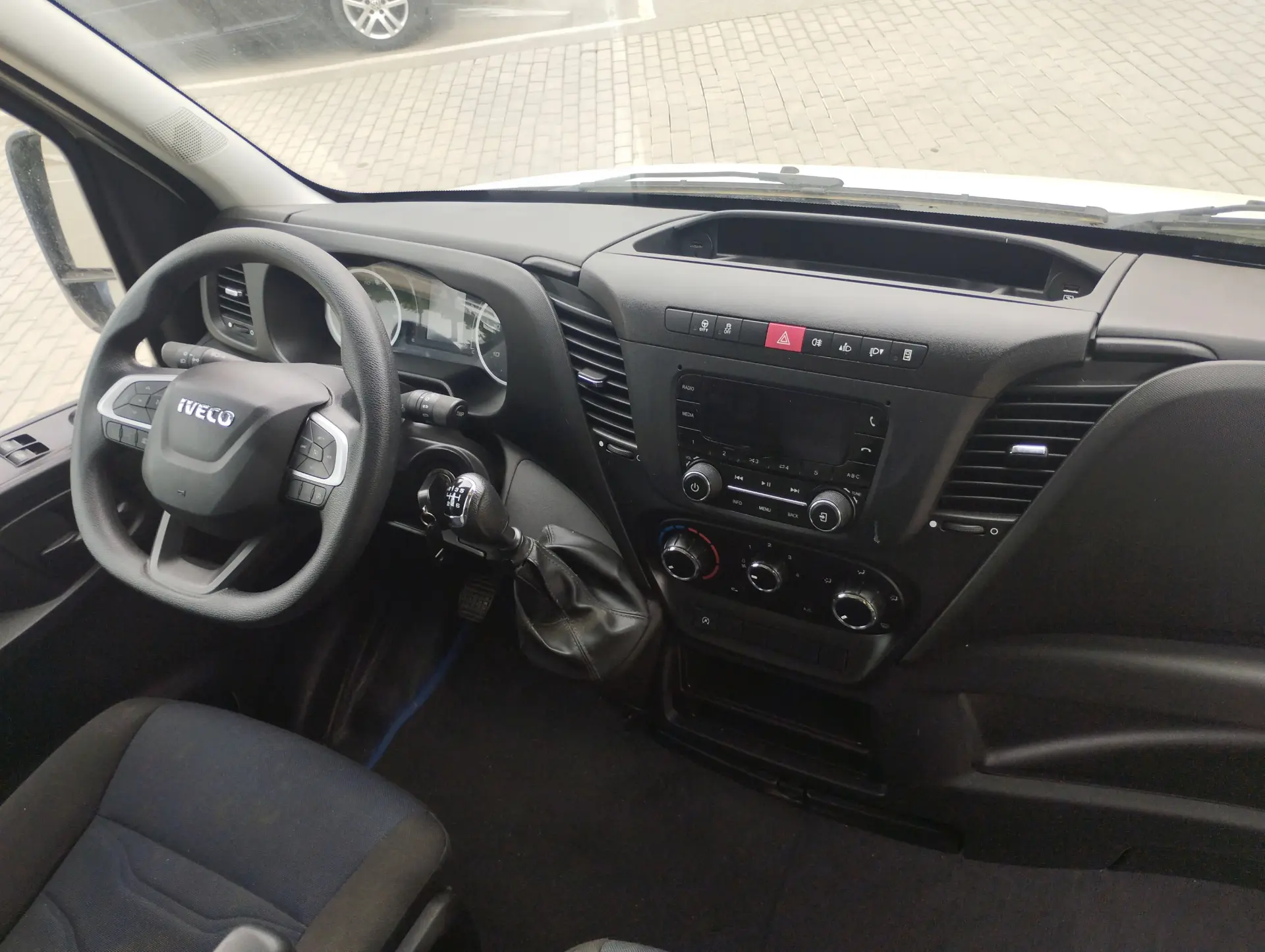Iveco Daily 35S12V 9
