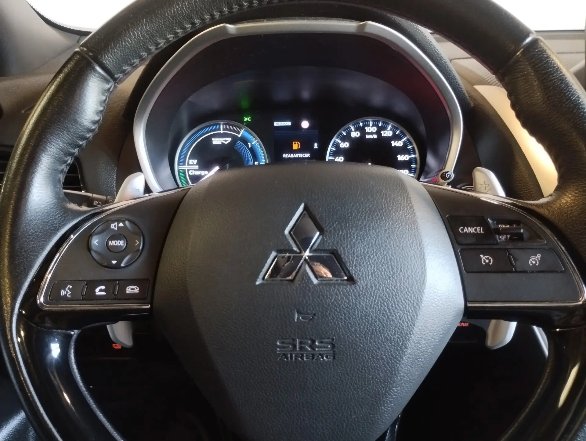 Mitsubishi Eclipse Cross 2.4 PHEV (PlugIn) 19