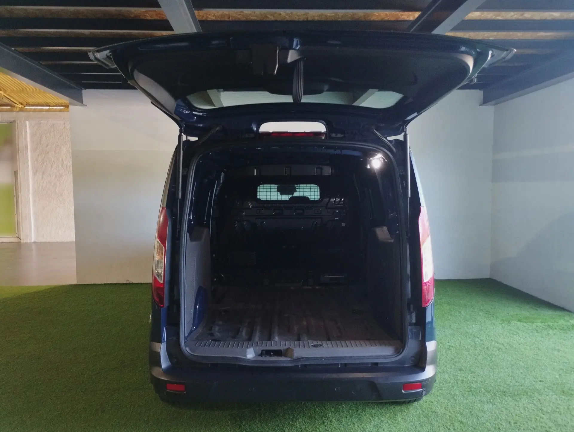 Ford Transit Connect 1.5 TDCi 230 L2 Trend Aut. 5