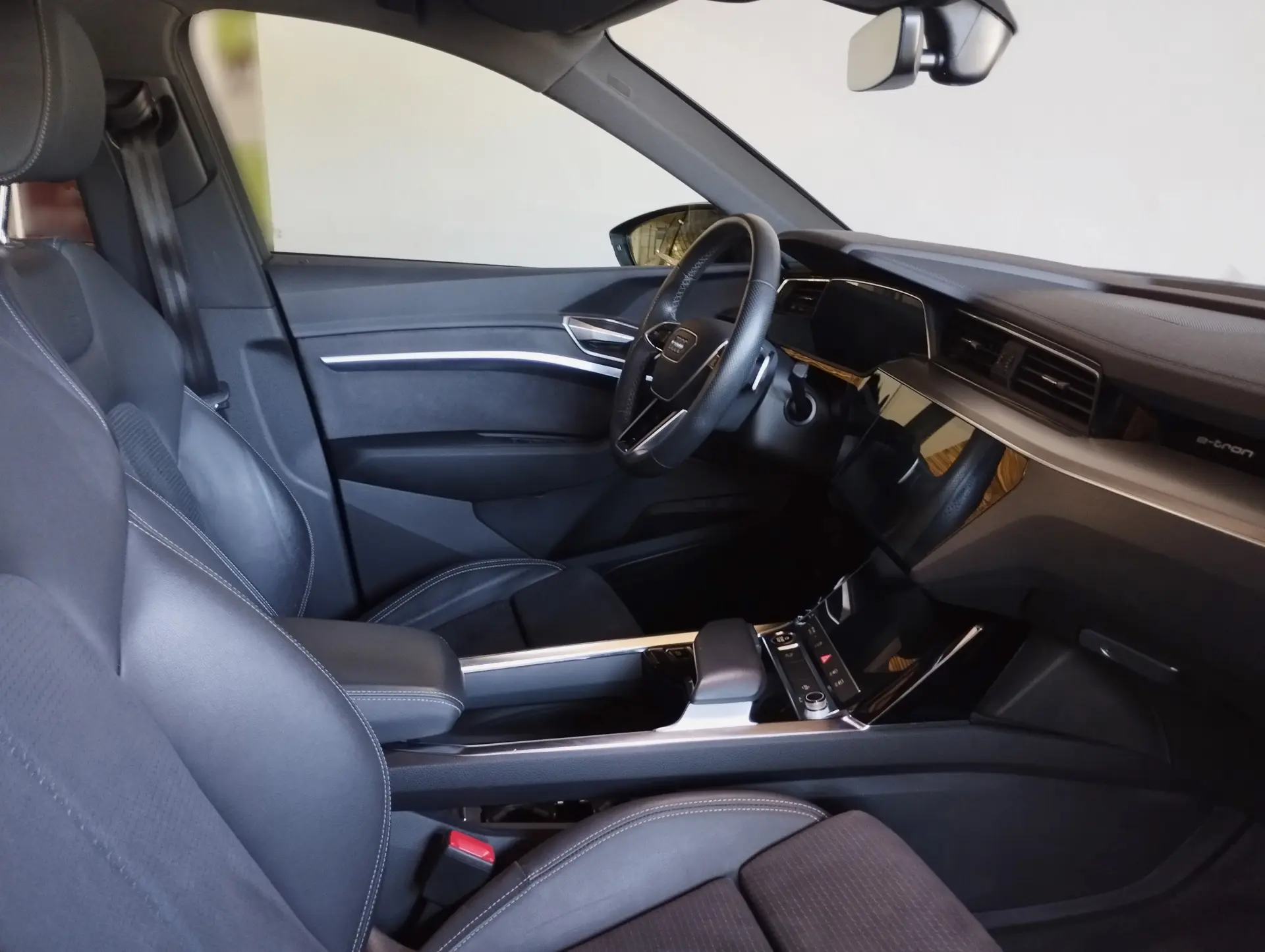 Audi e-tron Sportback 55 quattro S line 8