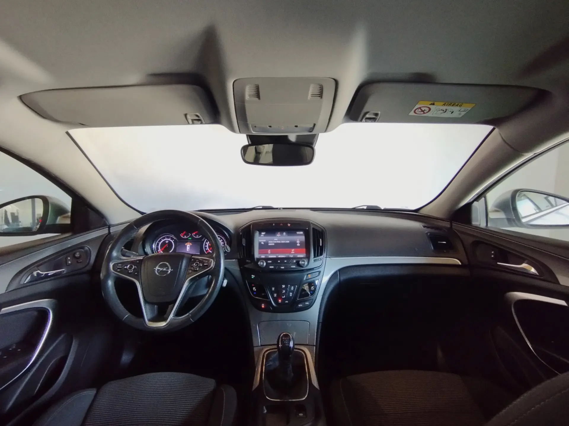Opel Insignia Sports Tourer 2.0 CDTI Executive 140cv 10