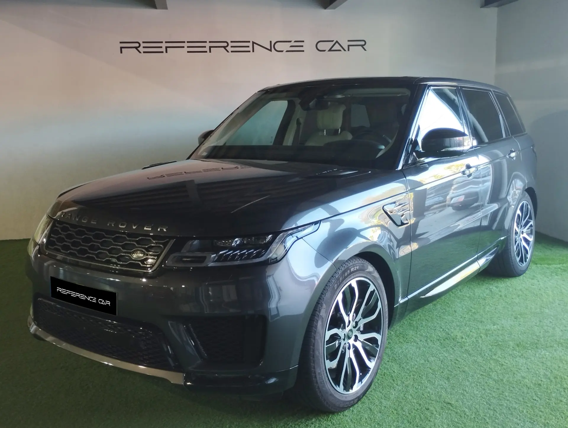 Land Rover Range Rover Sport P400e HSE Plug-In 28