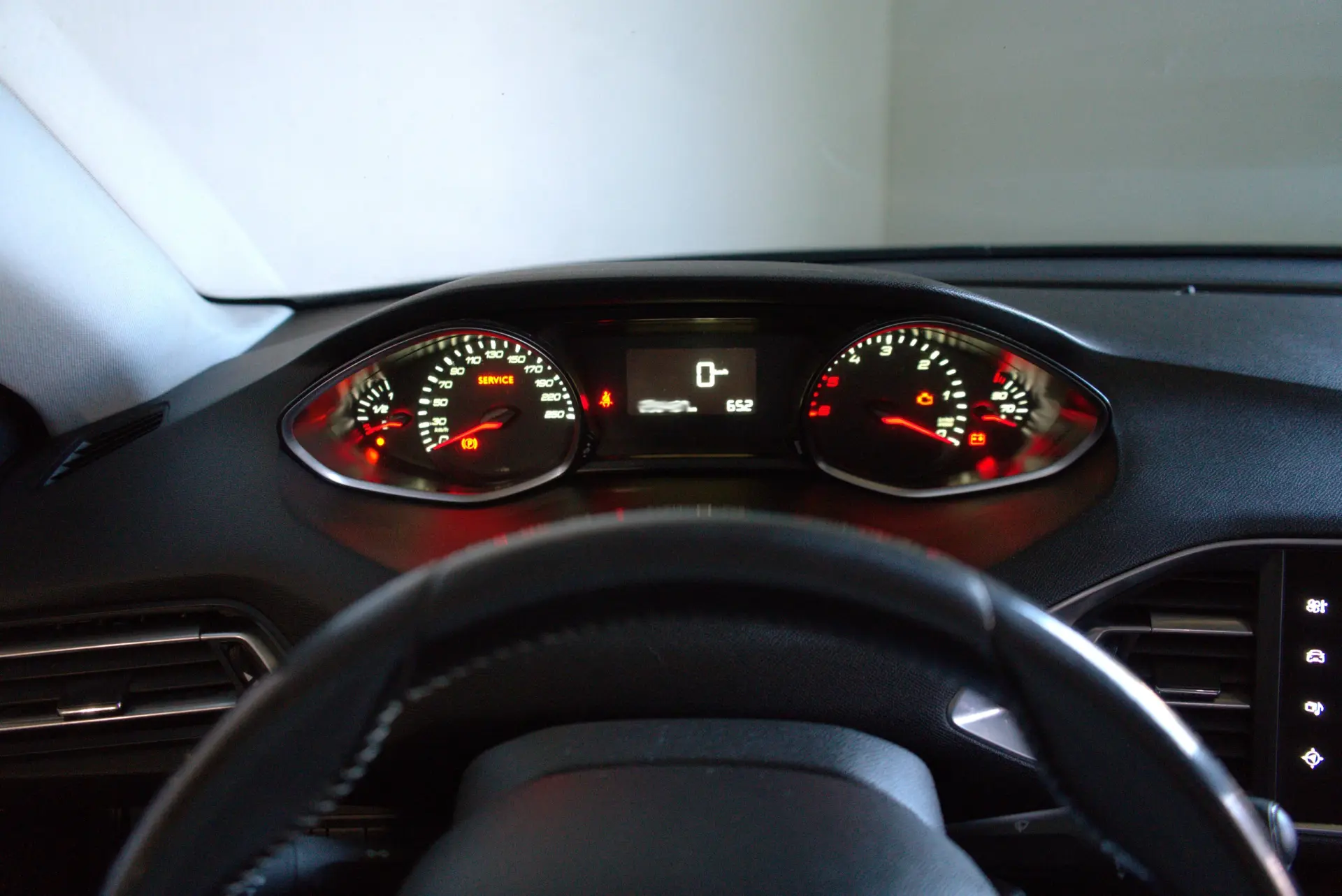 Peugeot 308 SW 1.6 HDI ALLURE 10