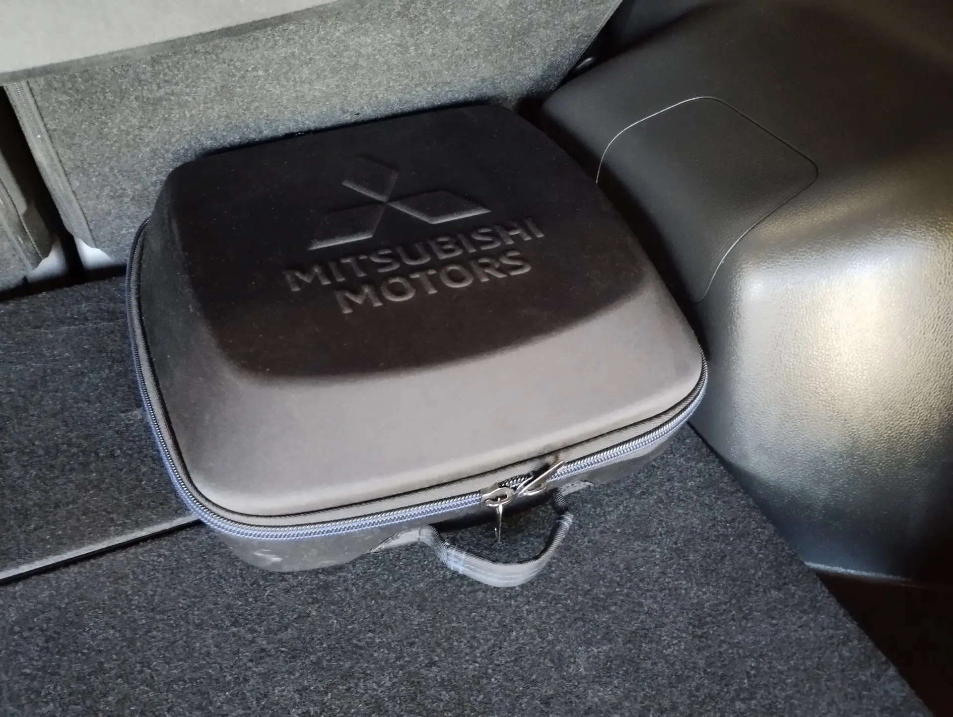 Mitsubishi Eclipse Cross 2.4 PHEV (PlugIn) 23