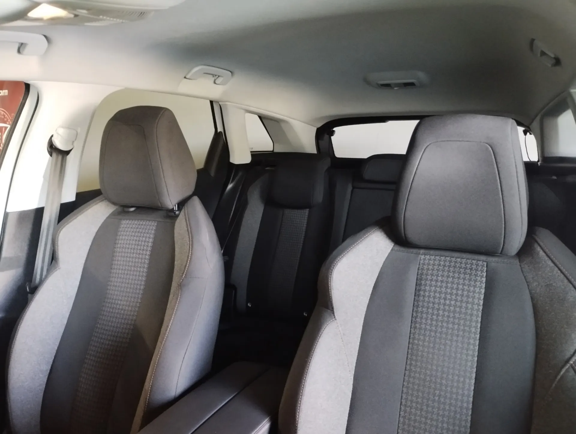 Peugeot 3008 1.5 BlueHDi Active 18