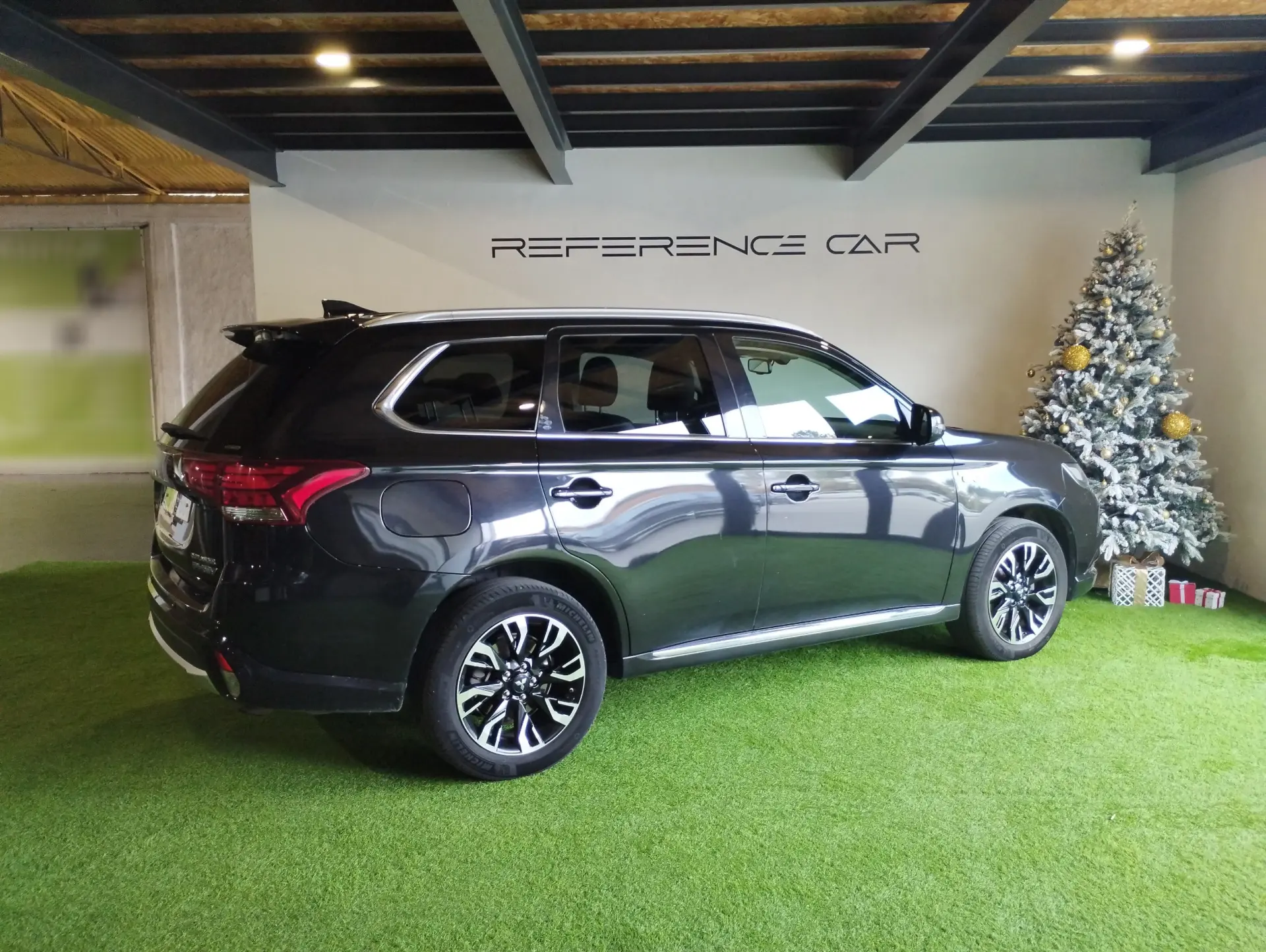 Mitsubishi Outlander 2.0 PHEV Instyle Navi 2