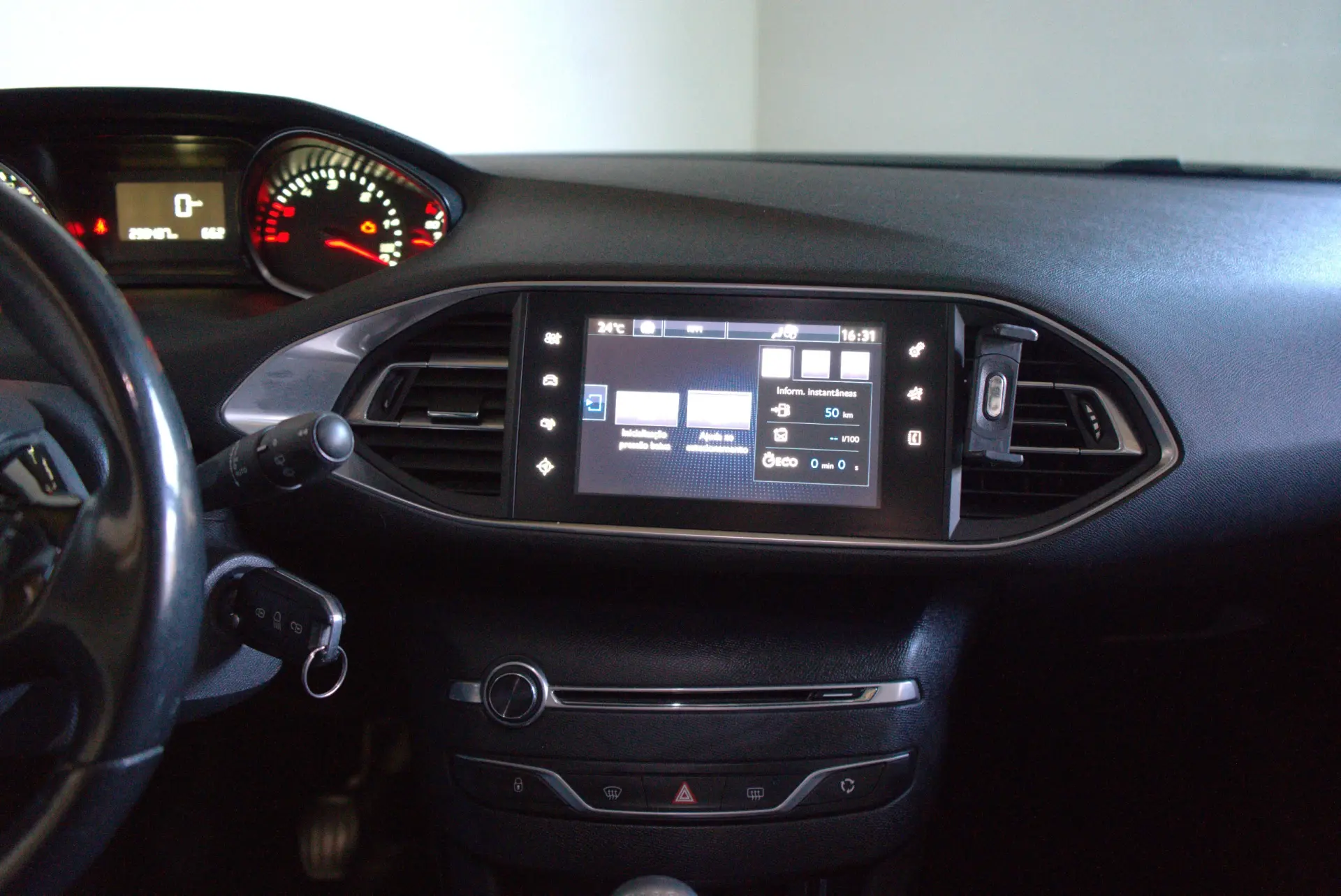 Peugeot 308 SW 1.6 HDI ALLURE 15