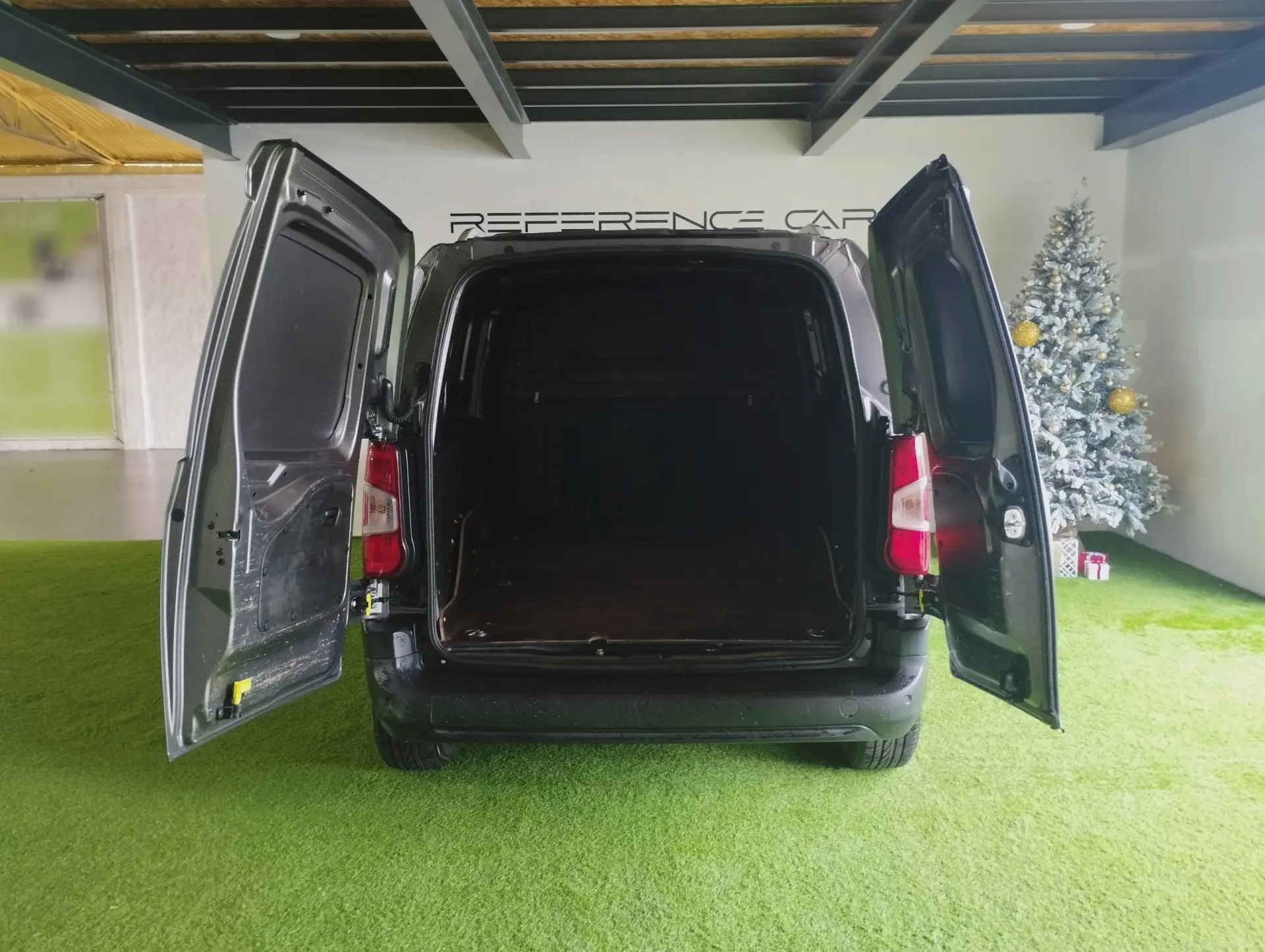 Peugeot Partner 1.5 Blue-HDI Premiun 3Lug 5