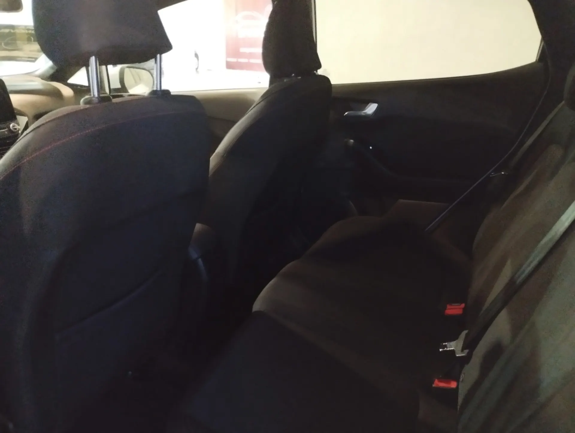 Ford Fiesta 1.0 EcoBoost ST-Line 14