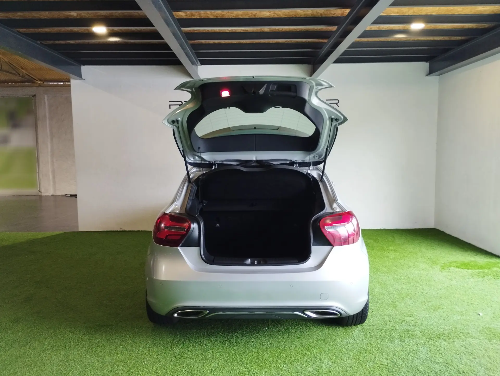 Mercedes-Benz A 180 1.5 CDI BE Urban 5