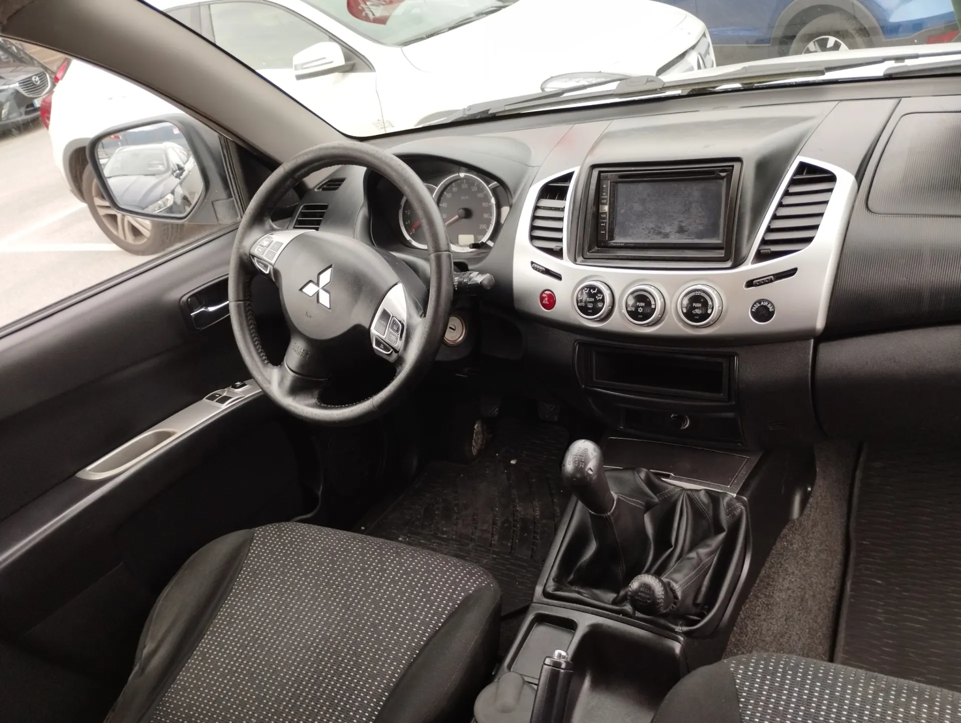 Mitsubishi L200 DiD 3