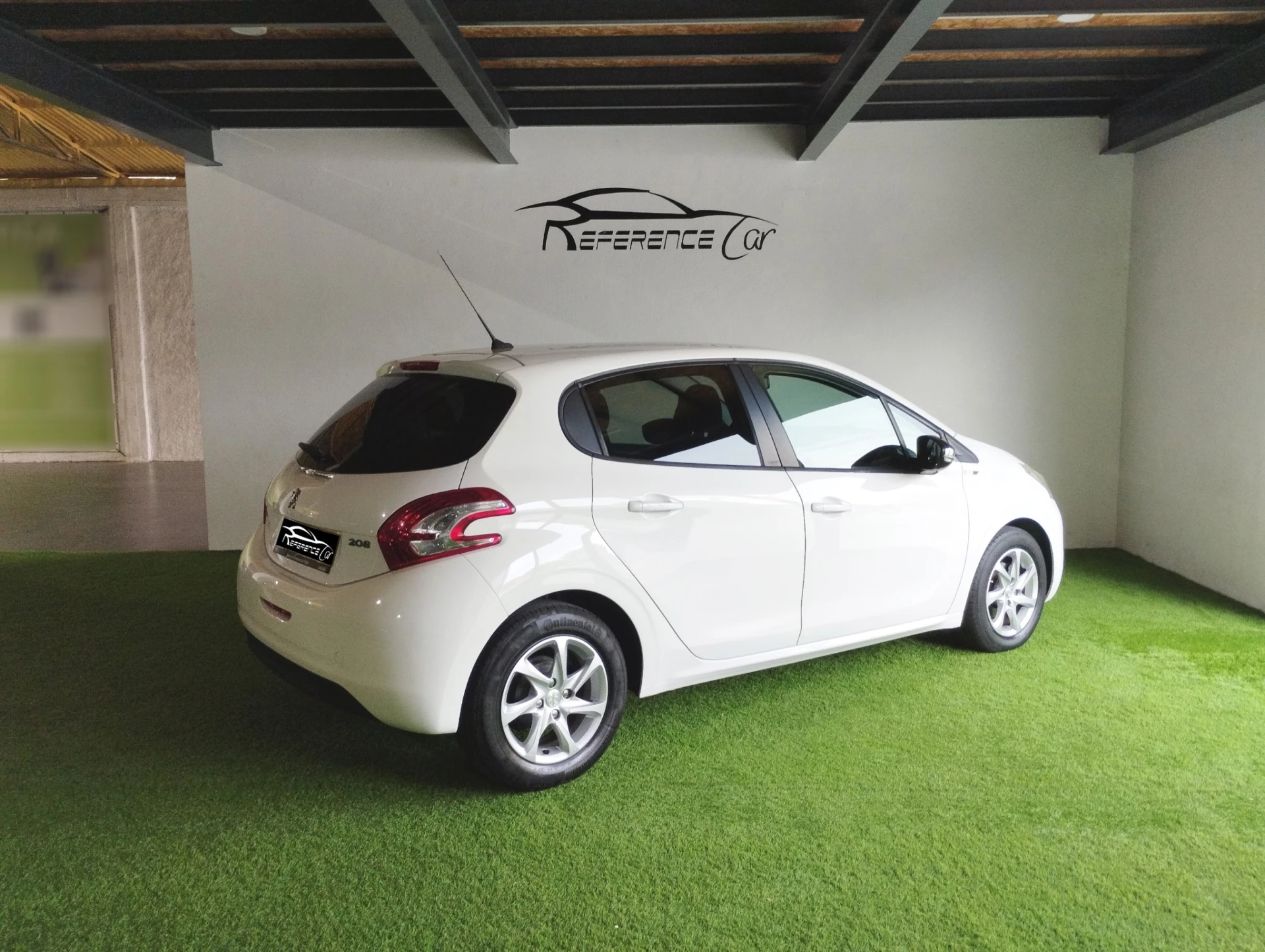 Peugeot 208 1.2 VTi SE Style 2