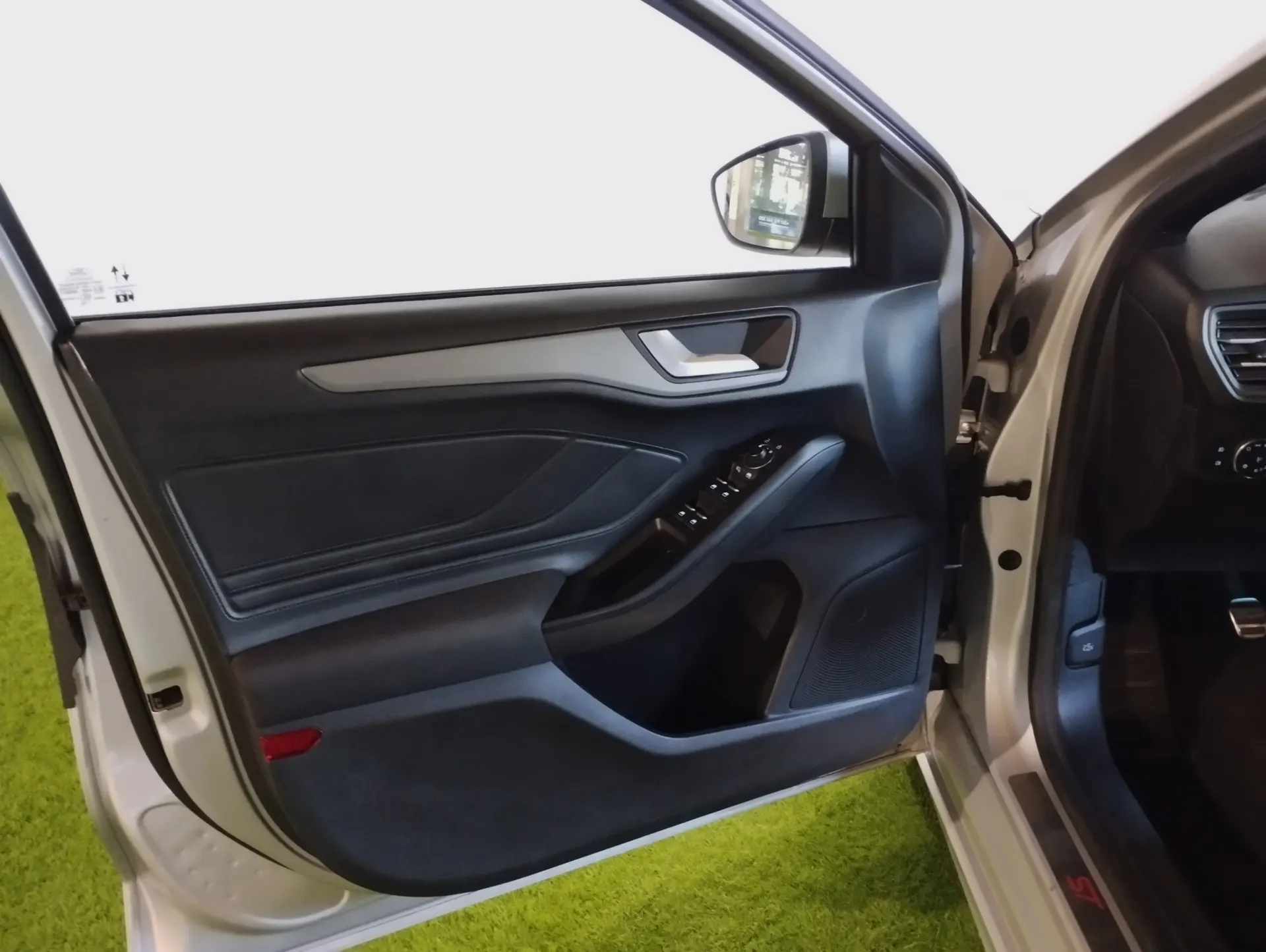 Ford Focus EcoBoost ST-Line Hybrid 20