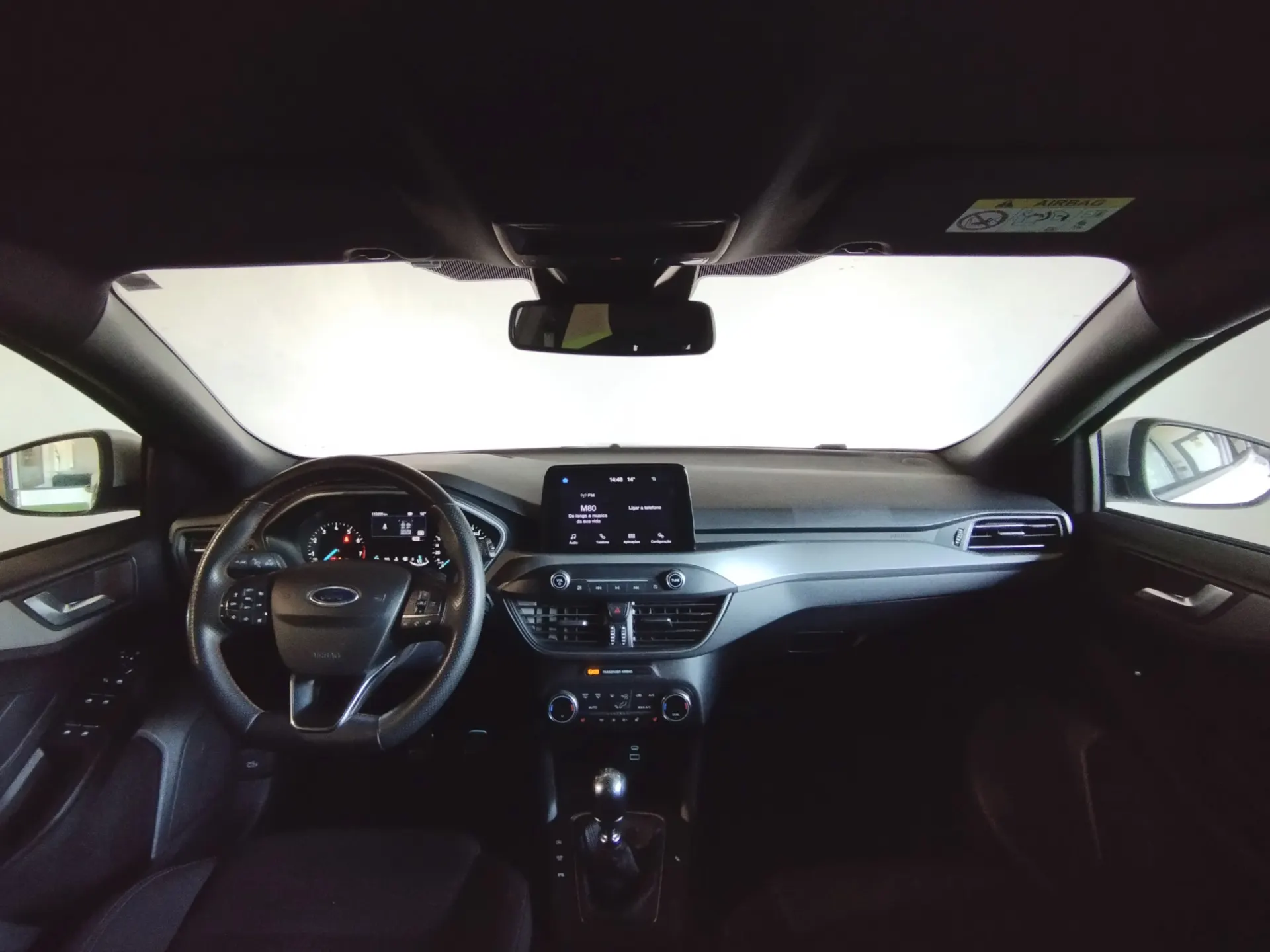 Ford Focus EcoBoost ST-Line Hybrid 9