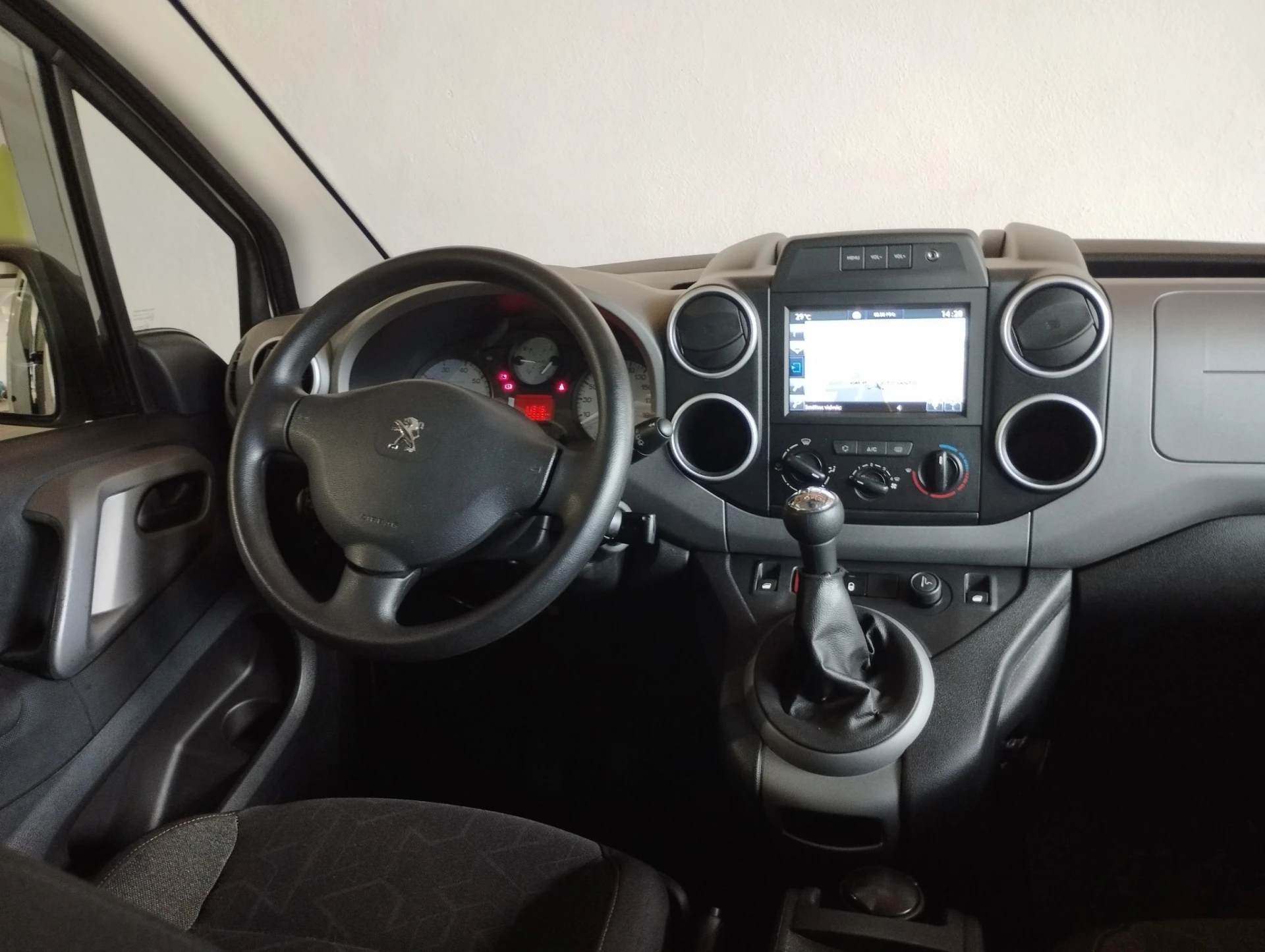 Peugeot Partner Outro 20