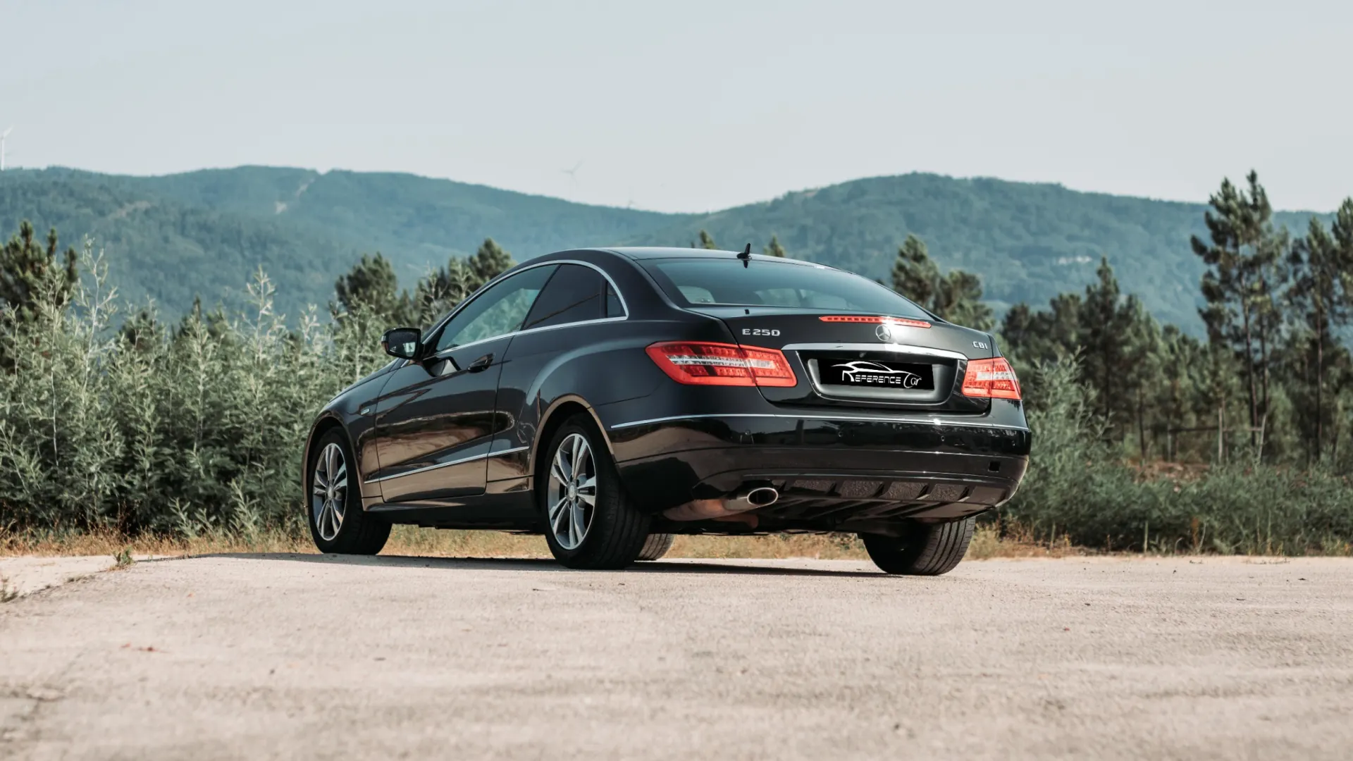 Mercedes-Benz E 250 CDI COUPE AVANTGARD 18