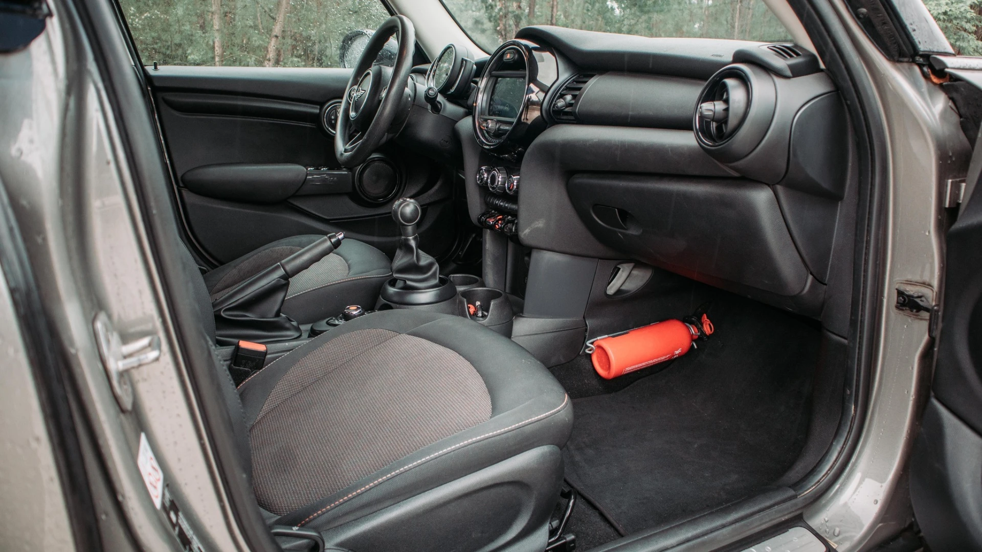 MINI 5 Portas One D 13