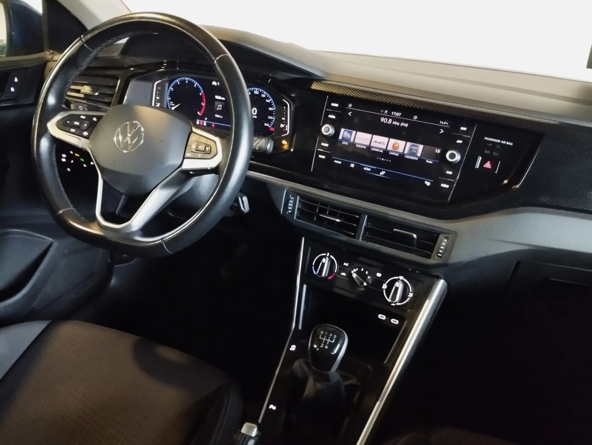 Volkswagen Polo 1.0 Tsi Life 95cv 15