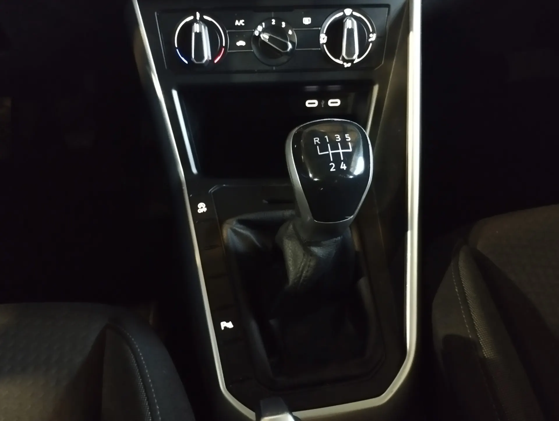 Volkswagen Polo 1.0 Tsi Life 95cv 19