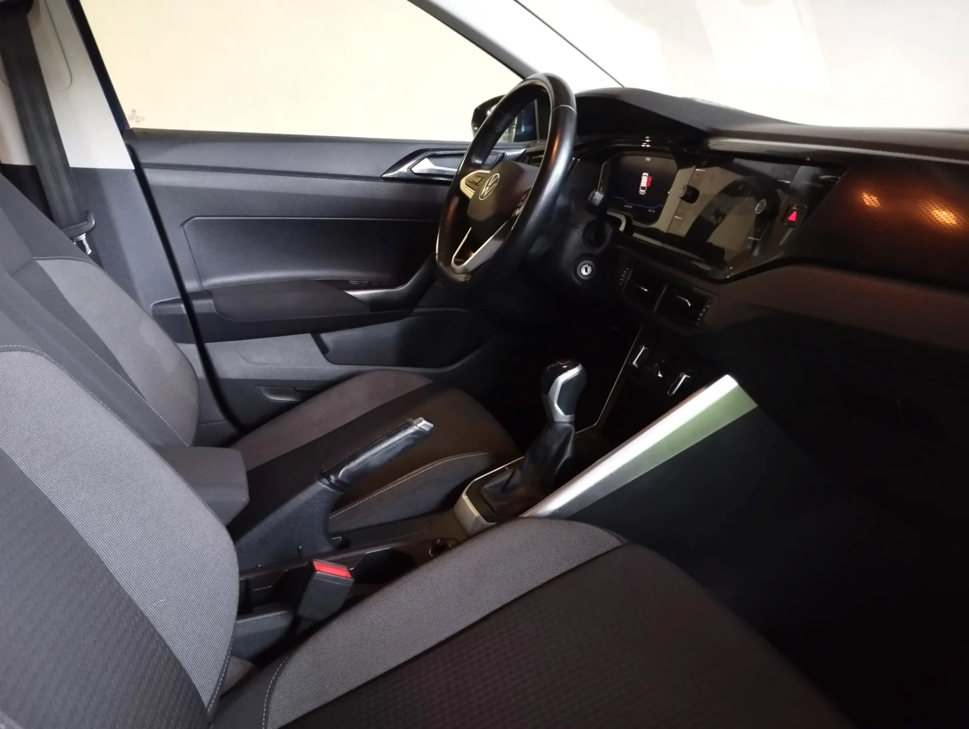 Volkswagen Polo 1.0 Tsi Life 95cv 8