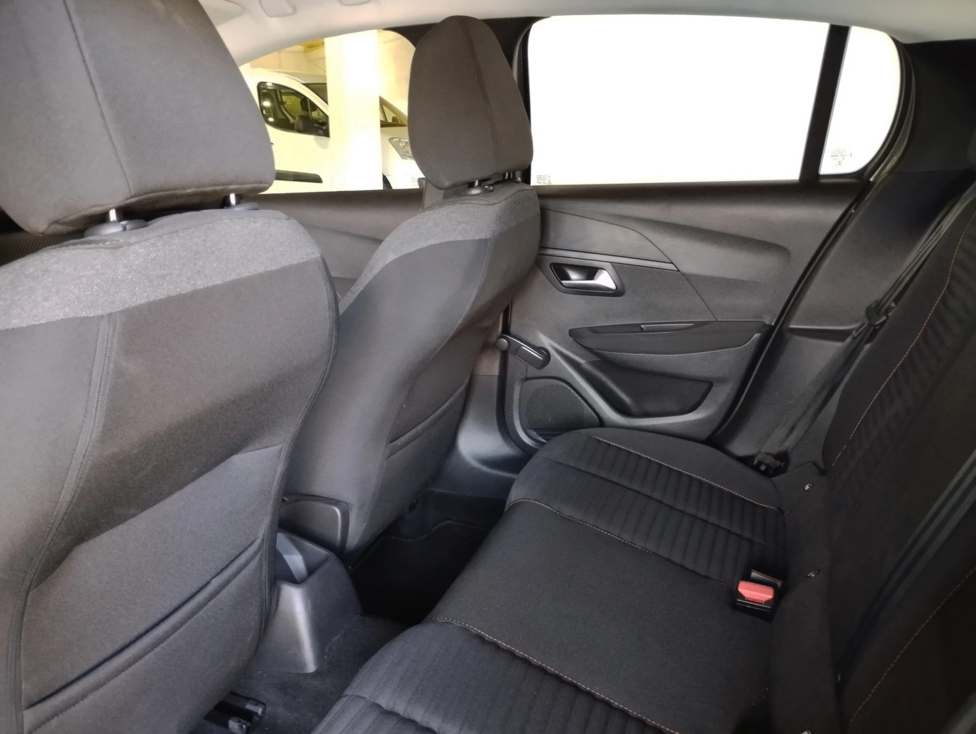 Peugeot 208 1.5 BlueHDi Active 14