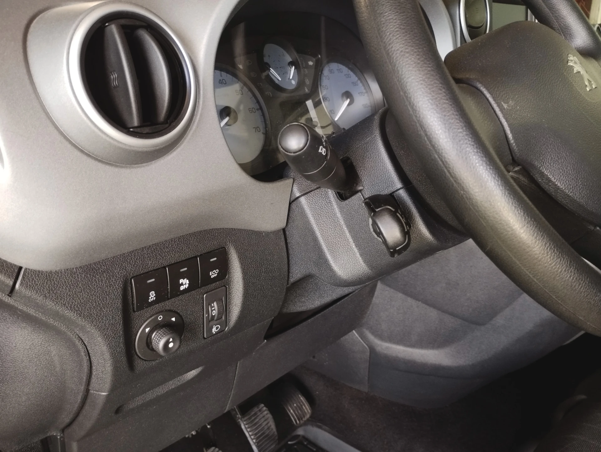 Peugeot Partner Outro 15