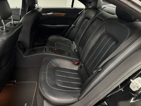 Mercedes-Benz CLS 250 CDi BlueEfficiency Shooting Brake 11