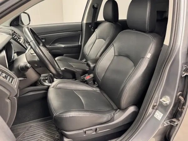 Mitsubishi ASX 1.8 DI-D Instyle NAVI 8